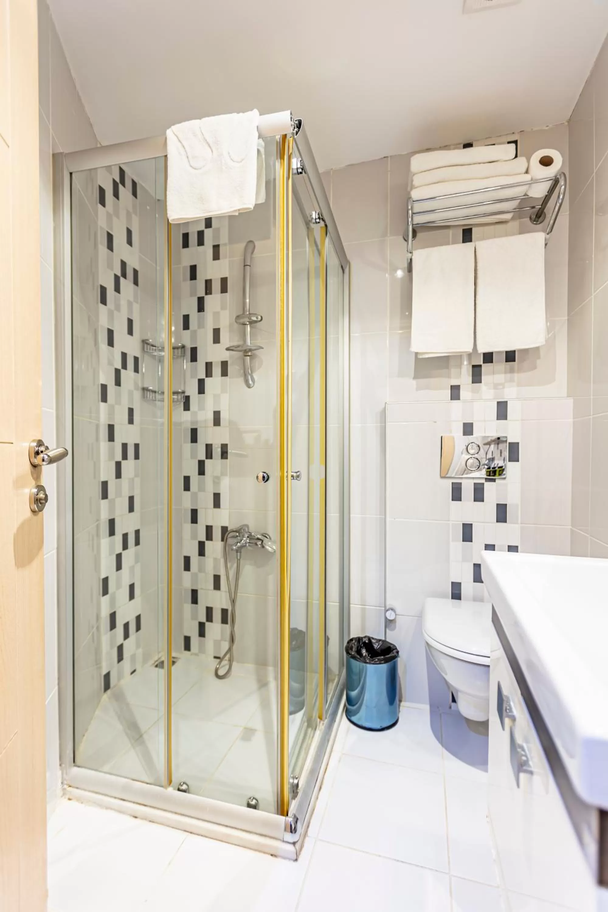 Toilet in Elasophia Hotel