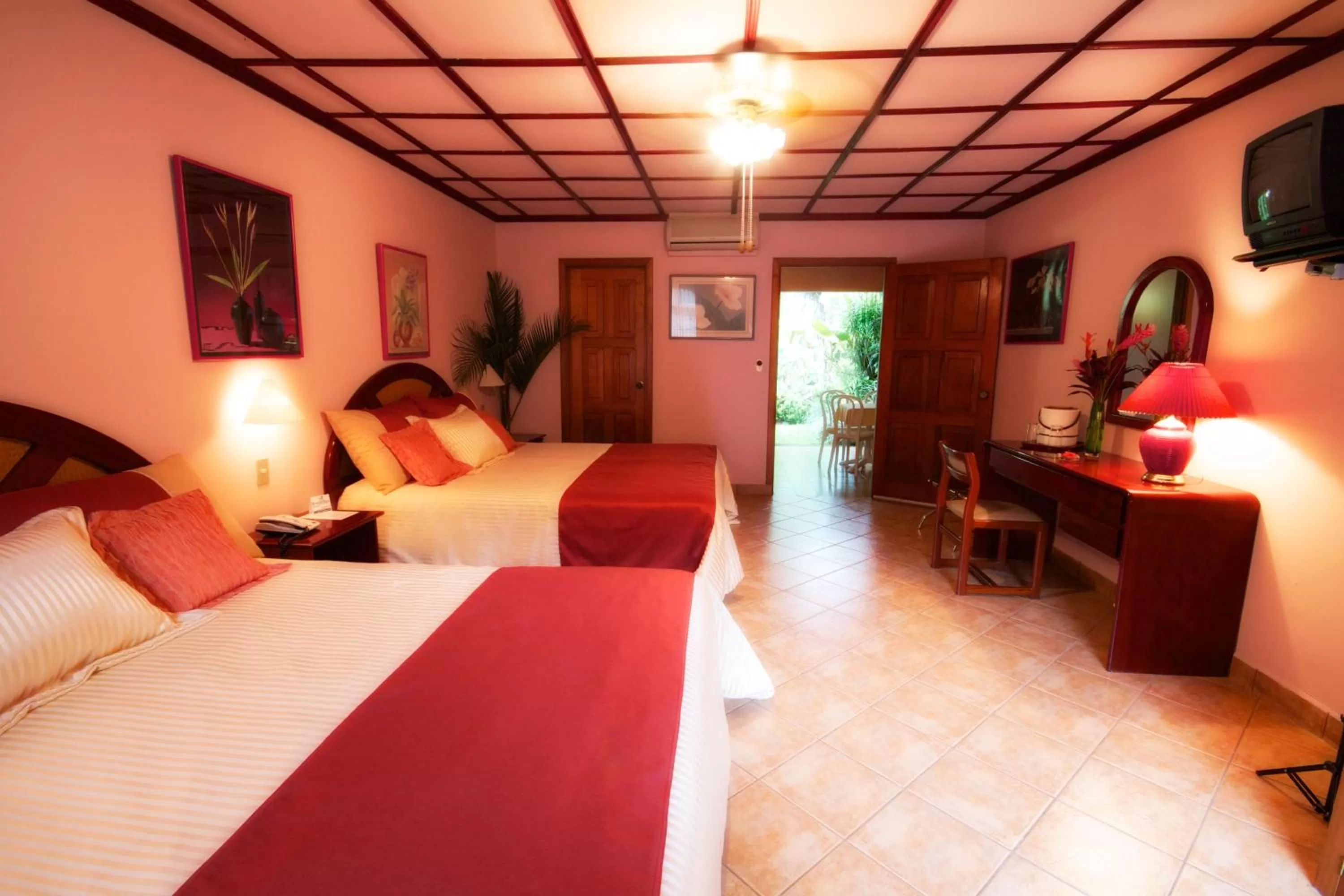 Bed in El Tucano Resort & Thermal Spa