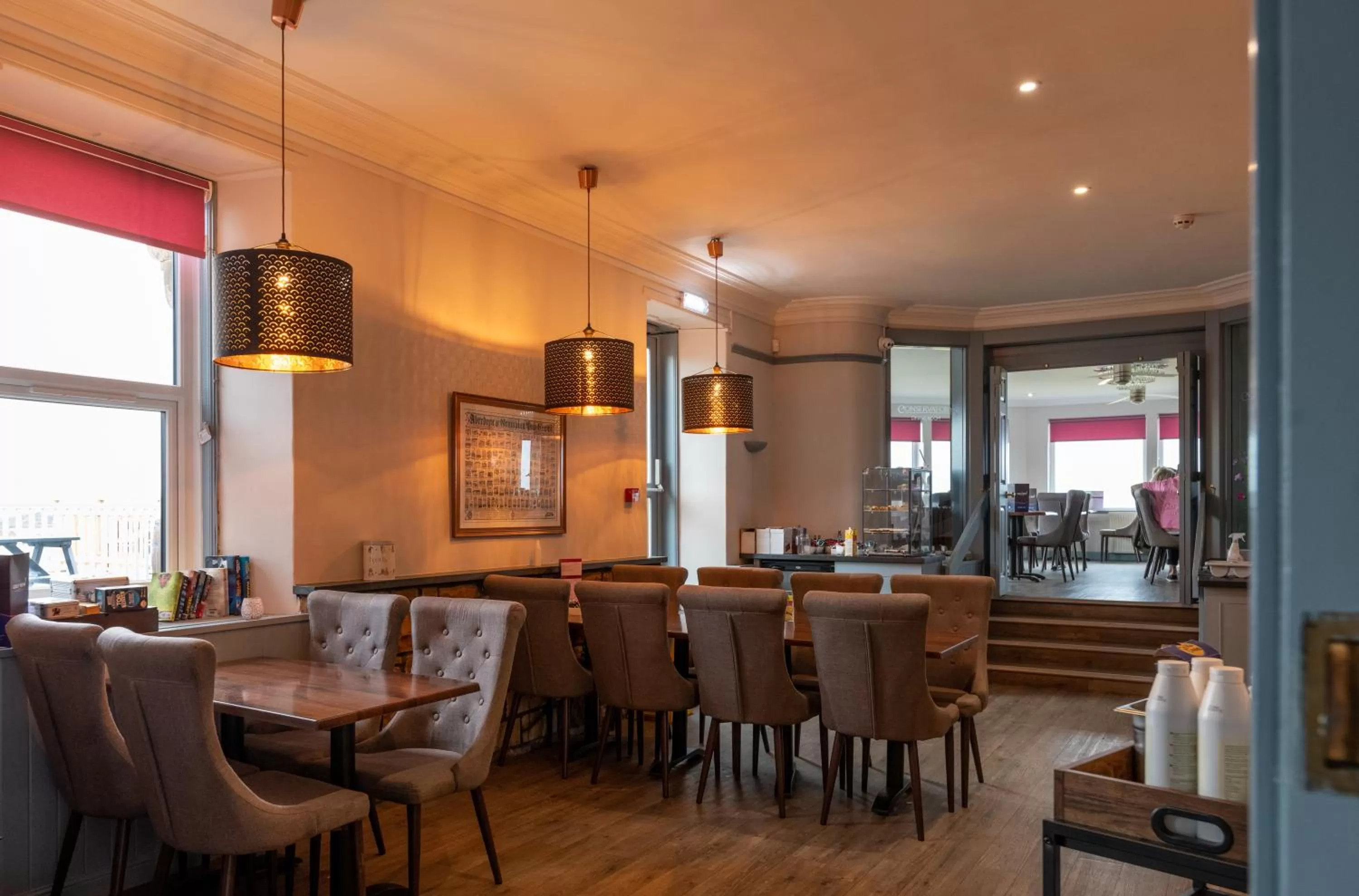 Restaurant/places to eat in GOLF View Hotel & Macintosh Restaurant