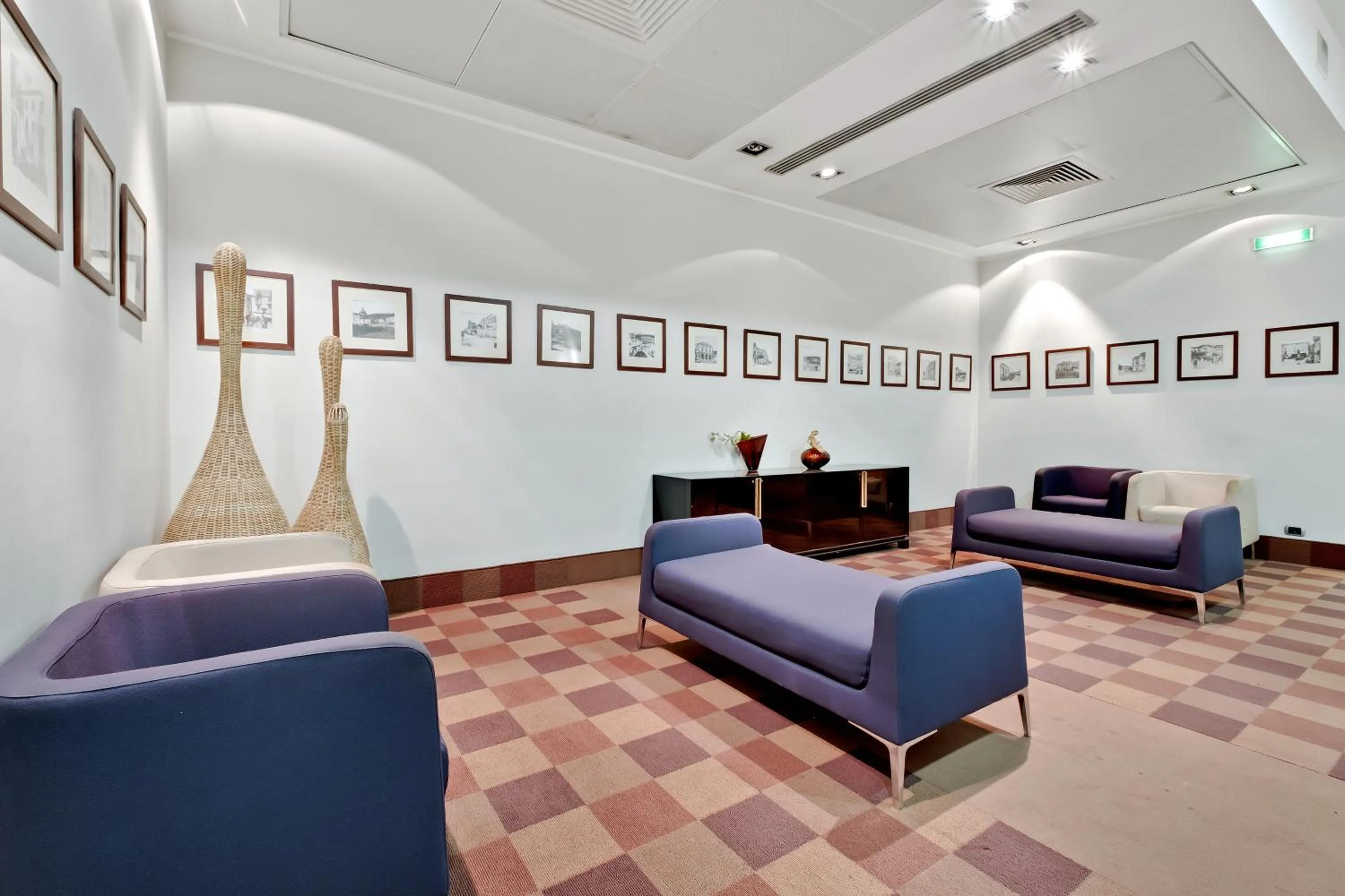 Business facilities in Italiana Hotels Cosenza