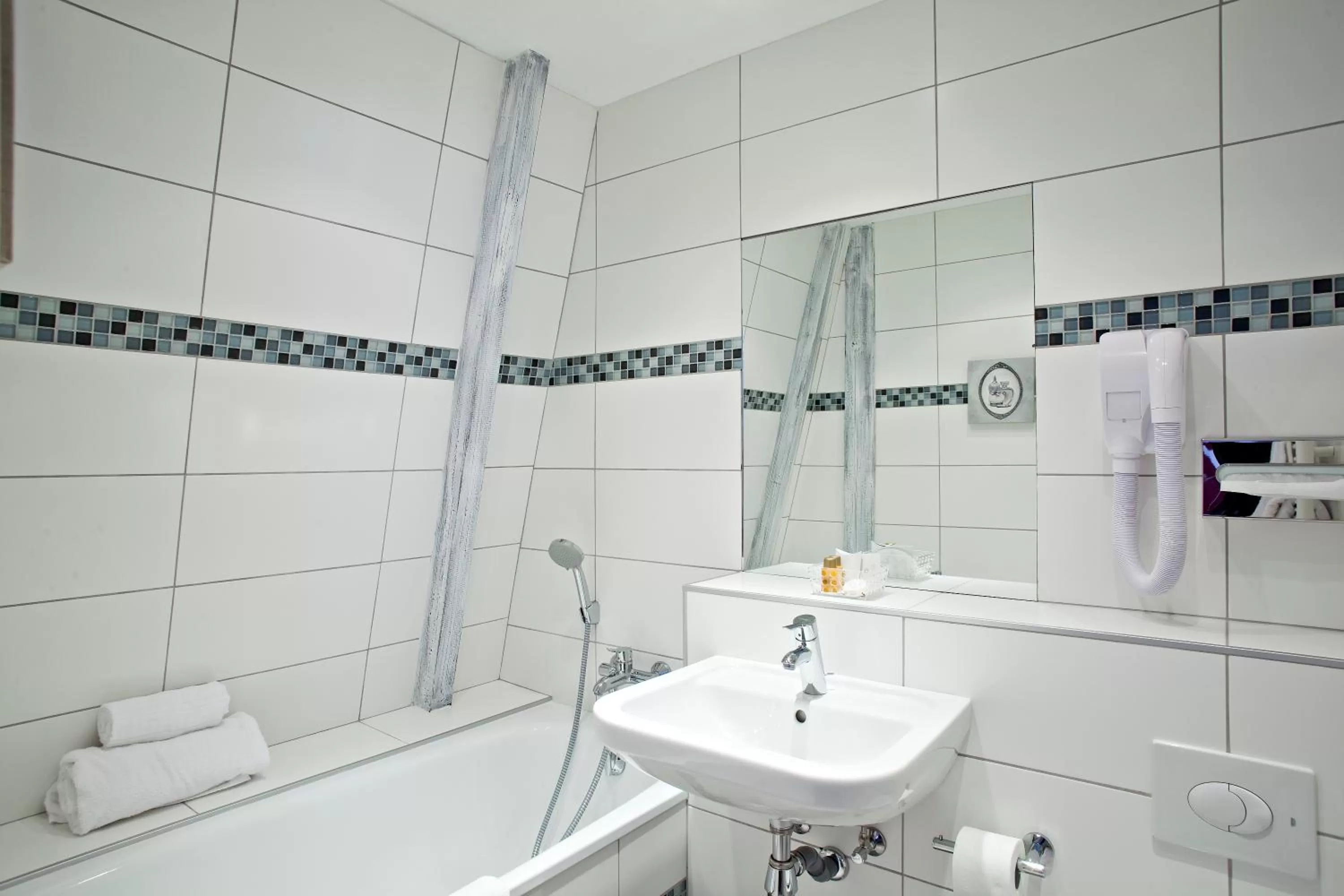 Property building in Best Western Plus Hotel Villa D'est