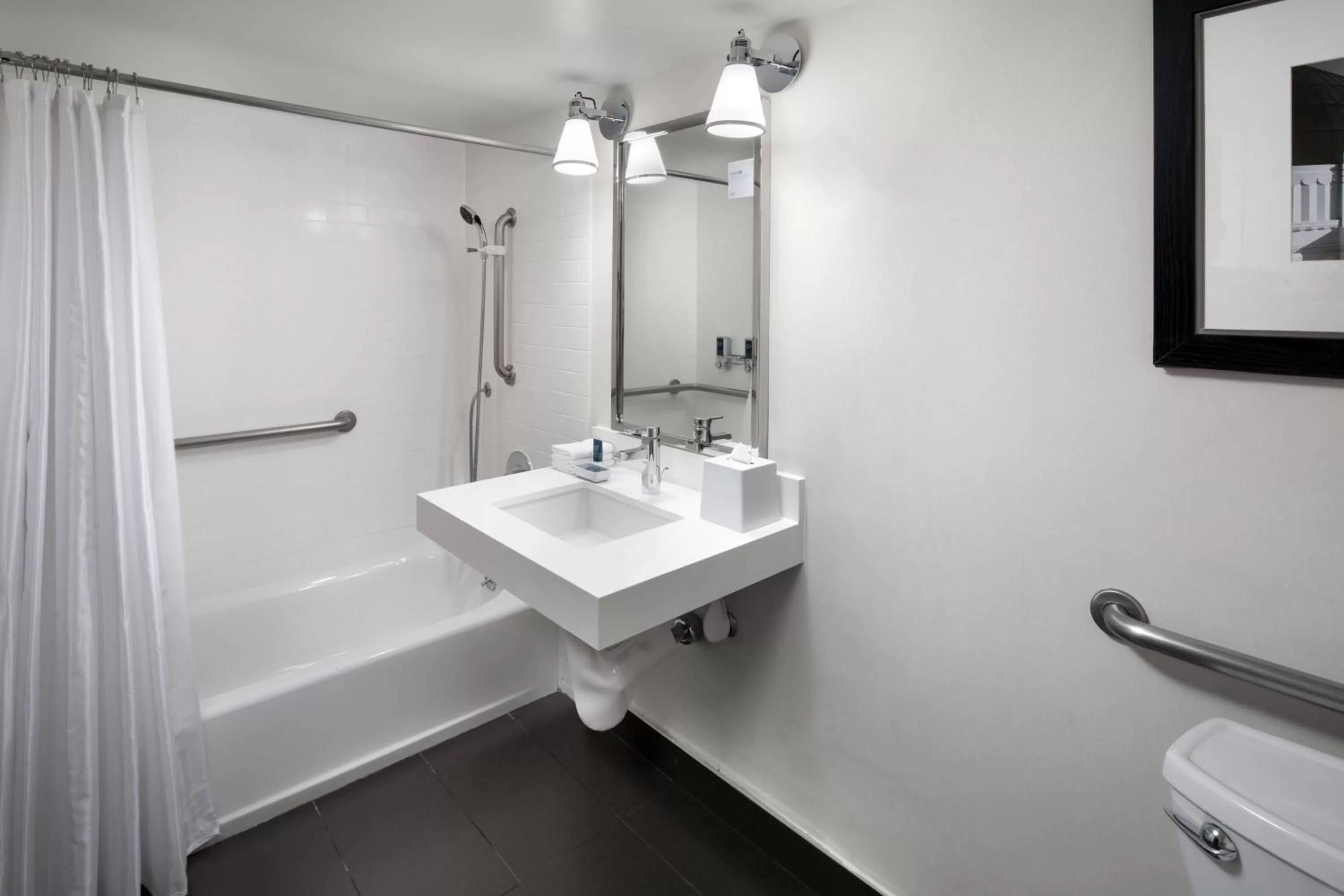Bathroom in Four Points by Sheraton Los Angeles International Airport