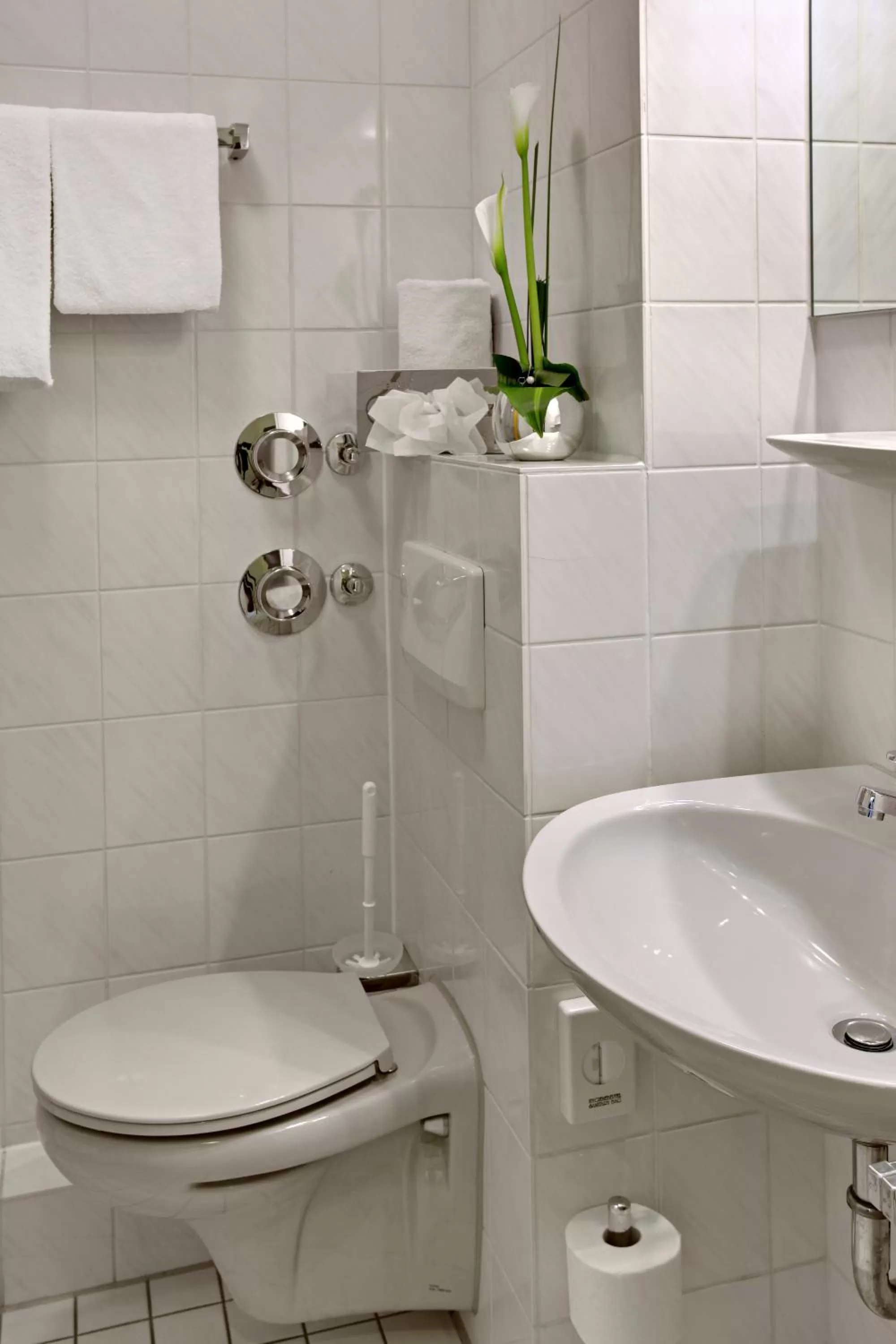 Superior Queen Room with Partial Balcony in B&B HOTEL Mannheim-City