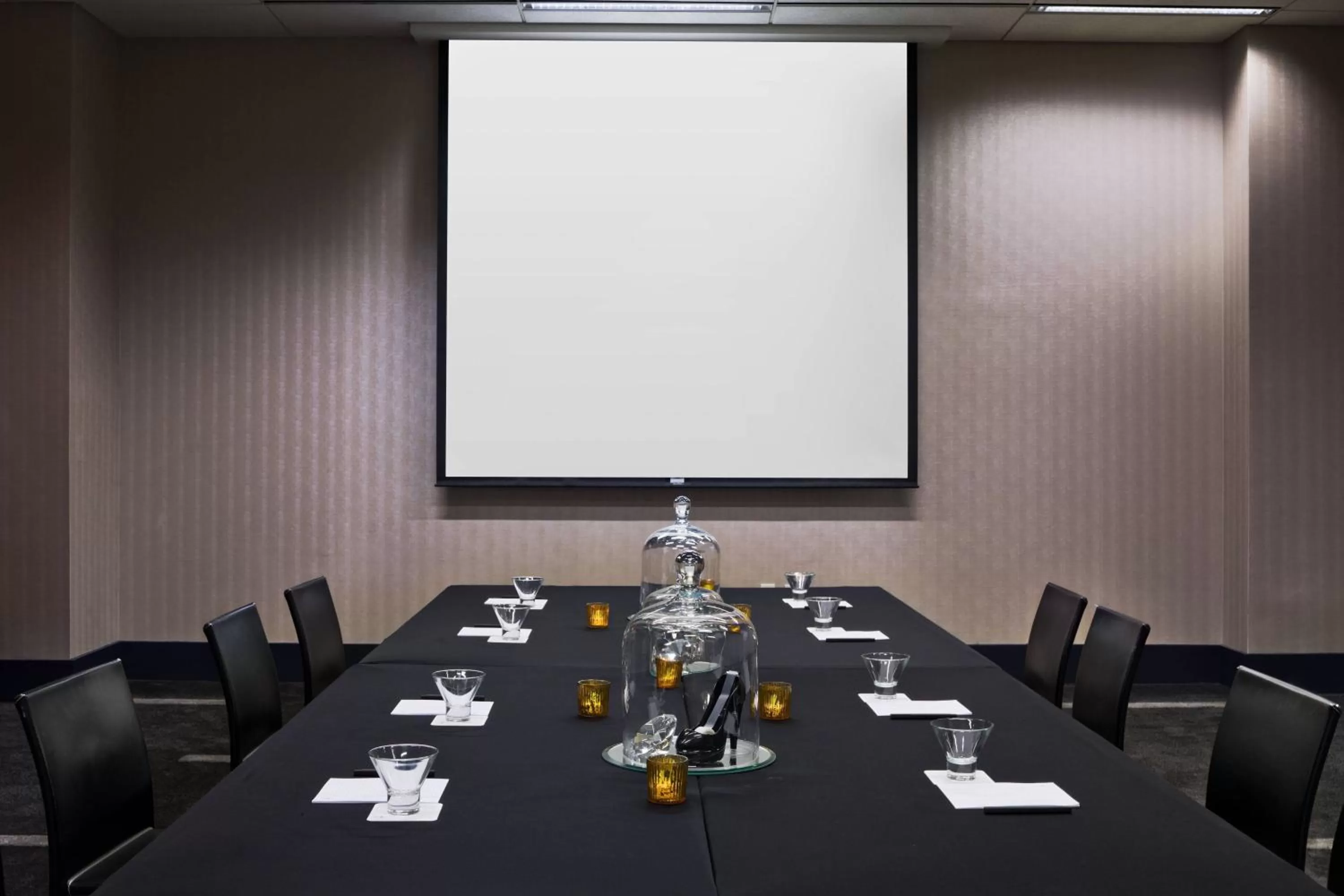 Meeting/conference room in W Dallas