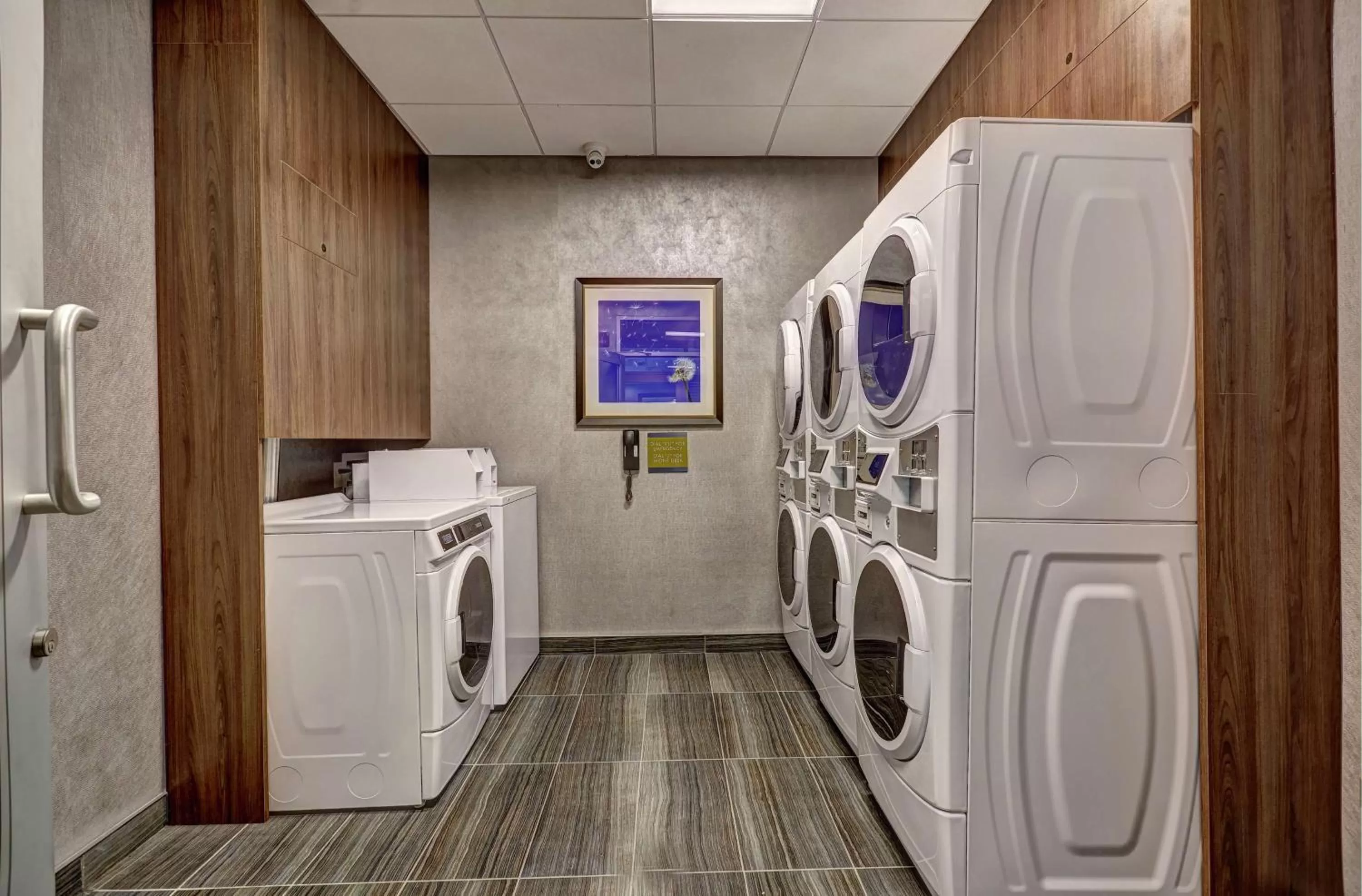 Property building in Home2 Suites By Hilton Toronto/Brampton, On