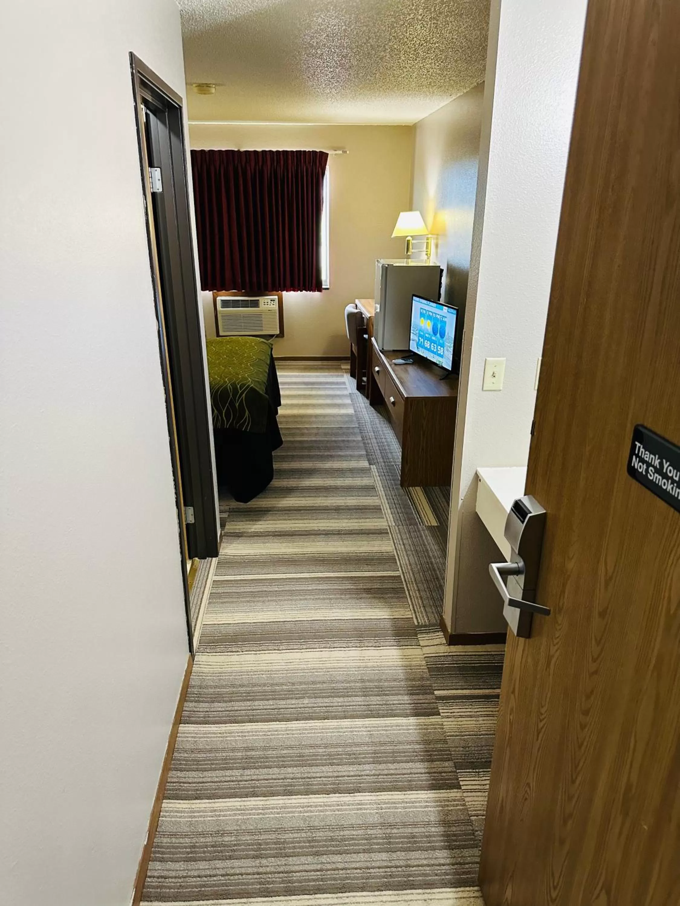 Bed in Arlington Inn