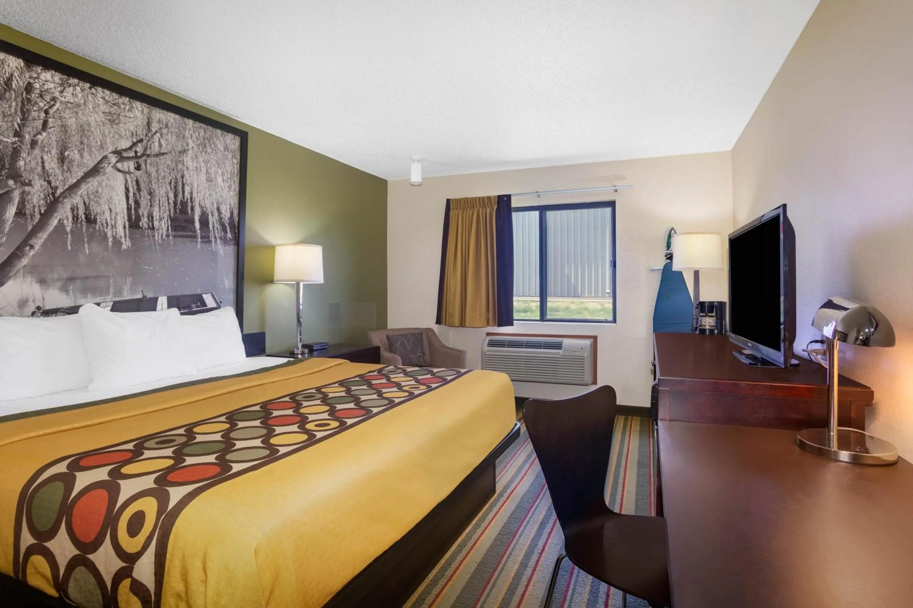 Bed in Super 8 by Wyndham El Dorado