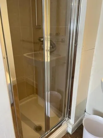 Standard Double Room in 23 Matheson Road