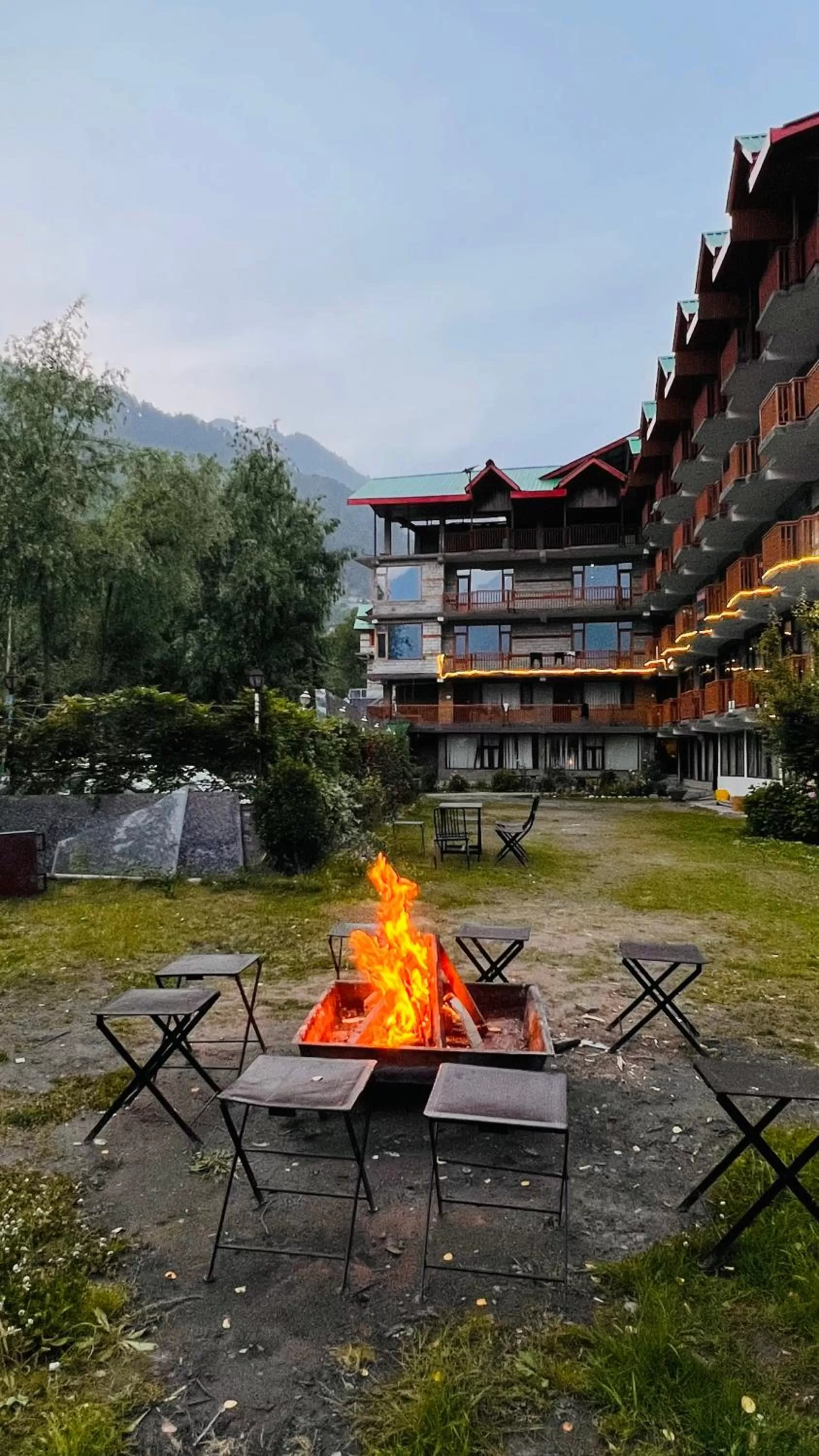 Himalayan Riverside Resort, Manali
