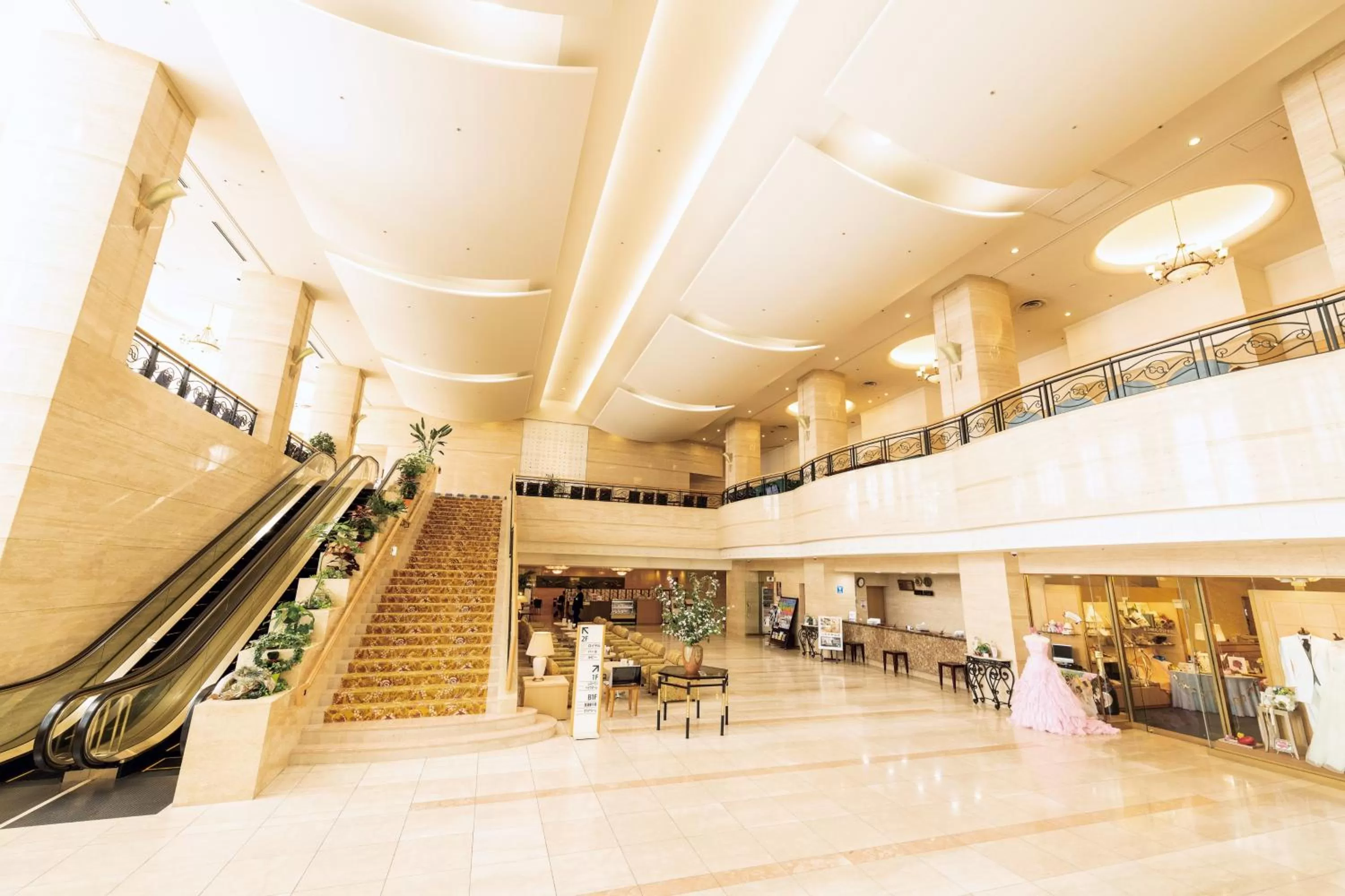 Lobby or reception in Hotel Port Plaza Chiba