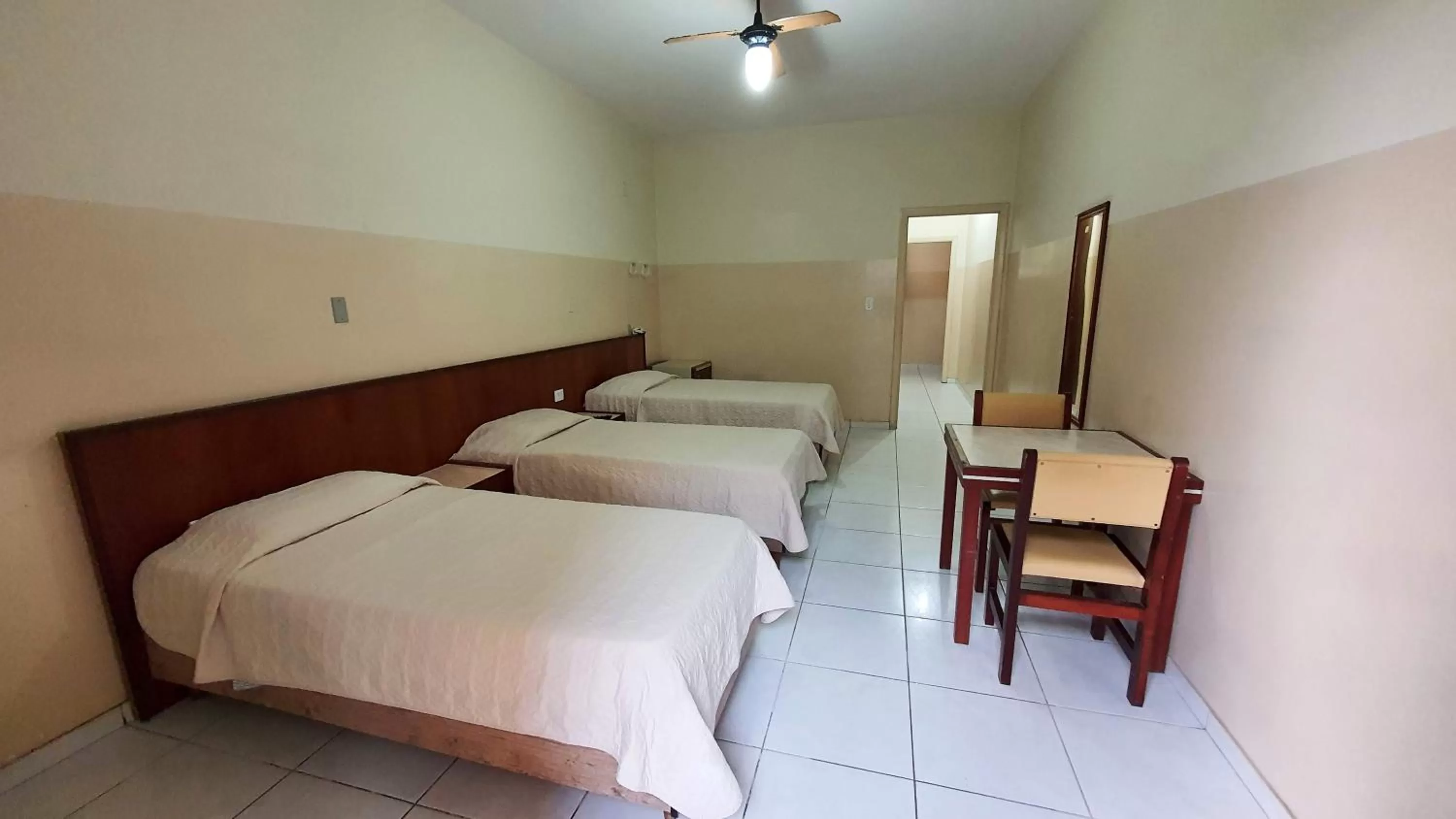 Bedroom, Bed in Hotel Plaza Olido