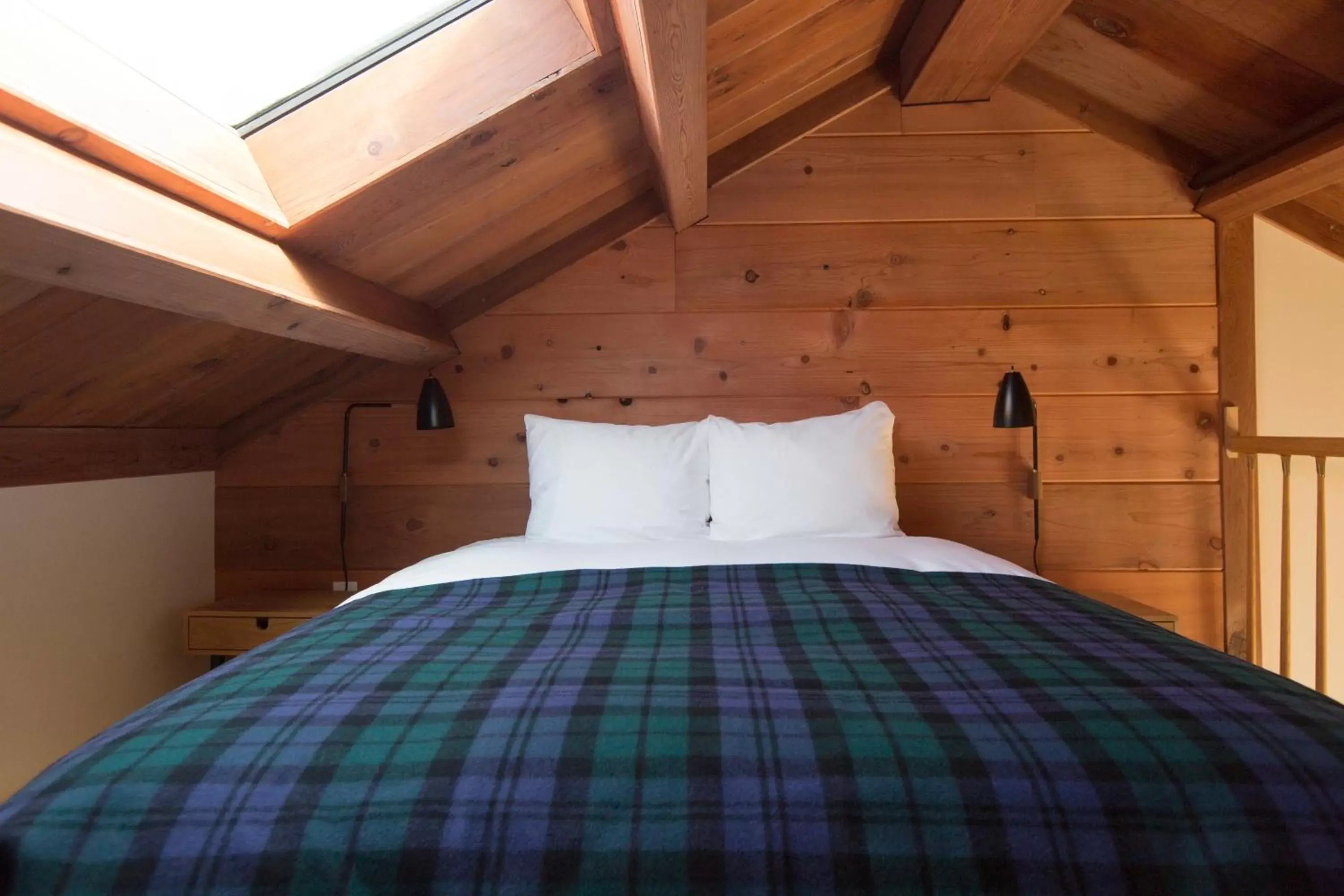 Forest View Room in Timber Cove Resort Forest View Room in Timber Cove Resort