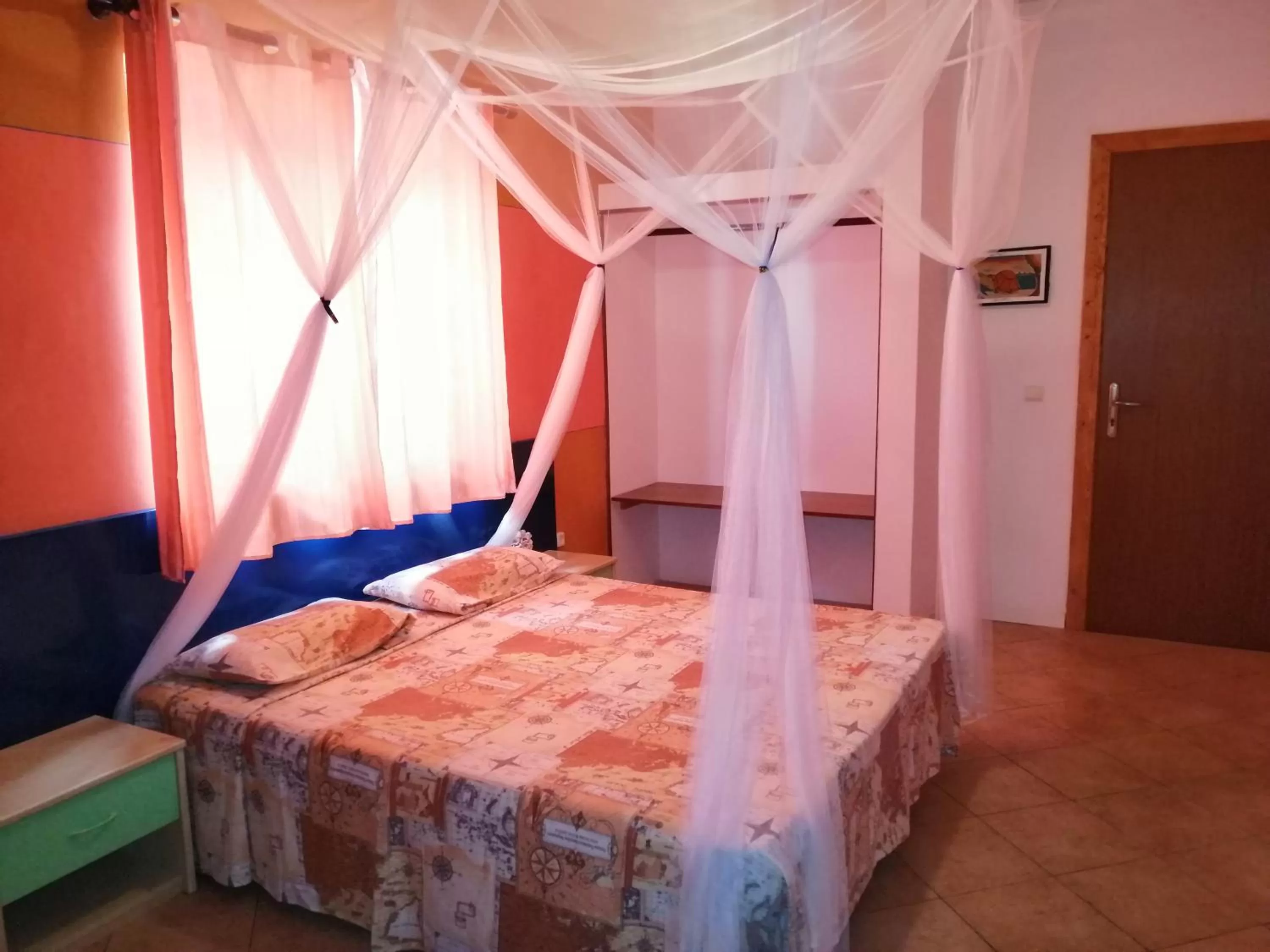 Photo of the whole room, Bed in B&B Salinas Boa Vista WiFi FREE