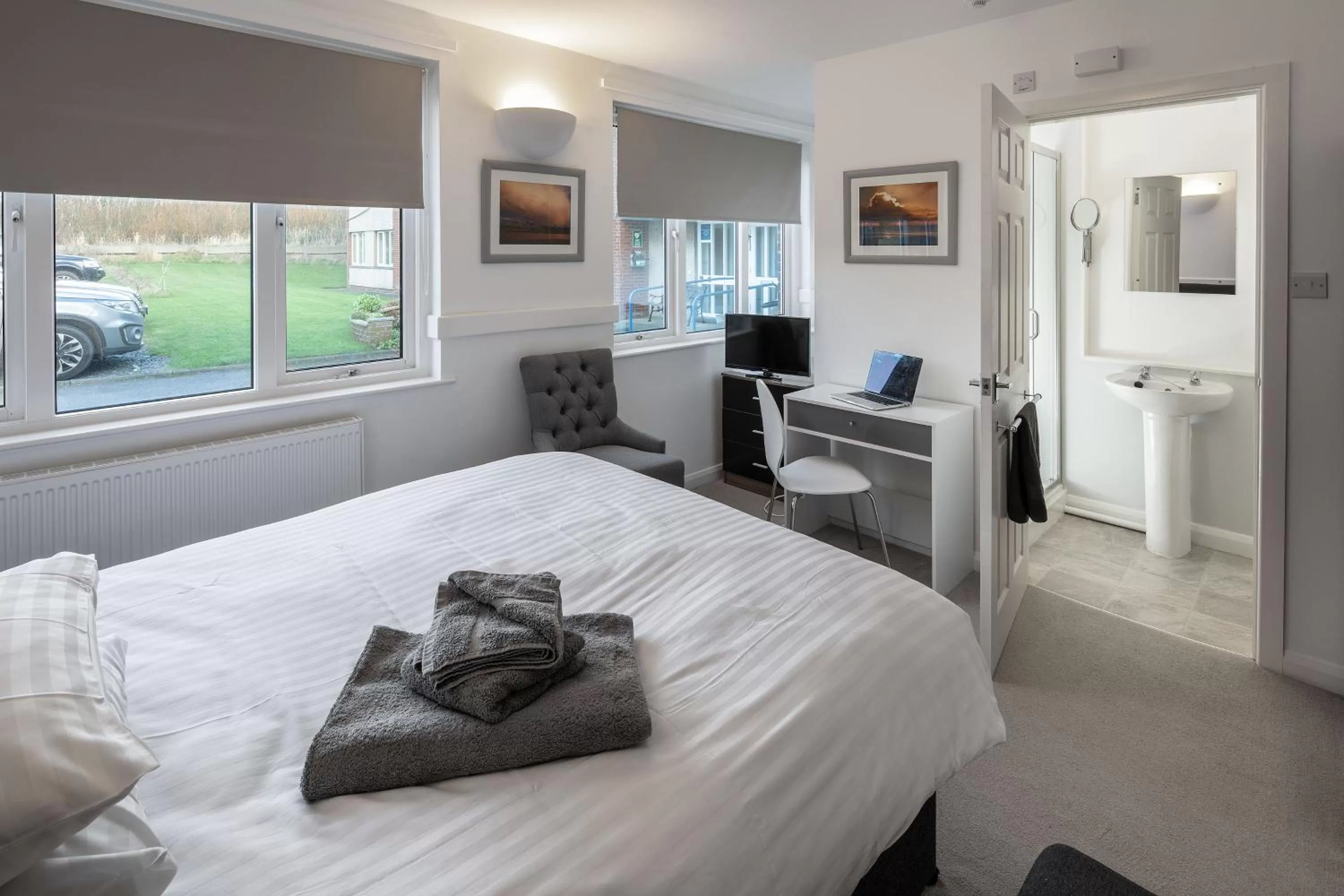 Bedroom, Bed in West Point House