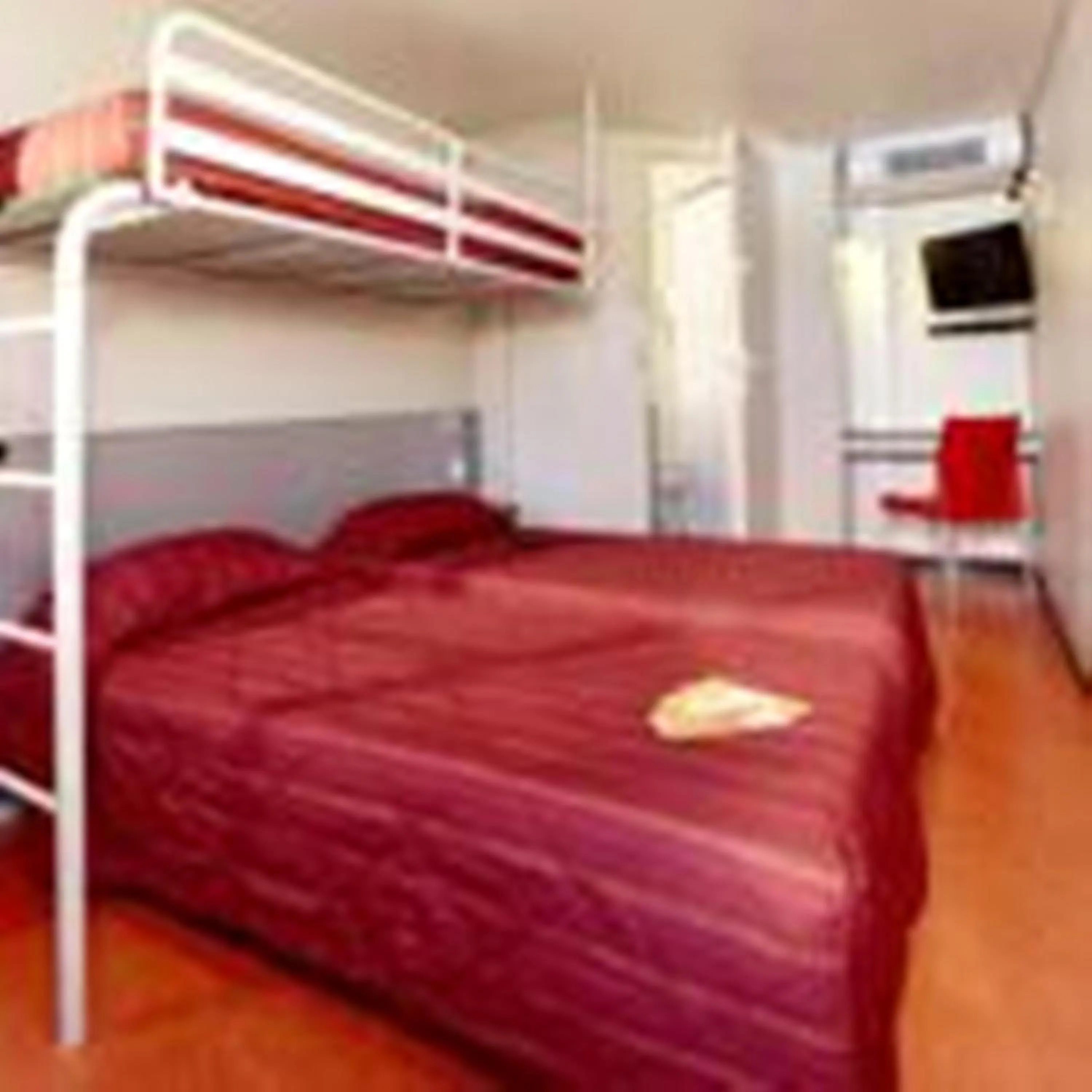 Bed in Premiere Classe Bayonne