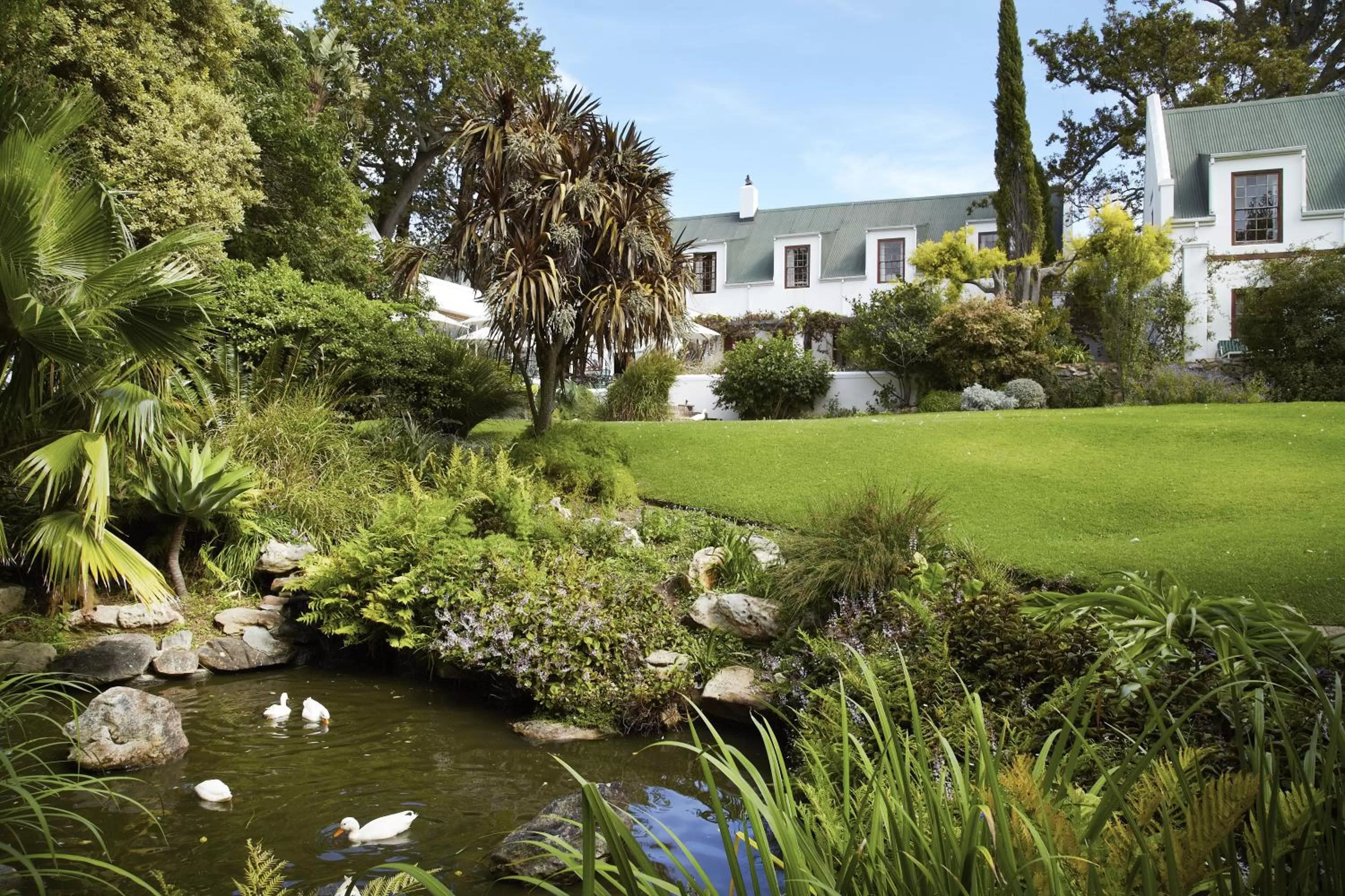 Garden in The Cellars-Hohenort