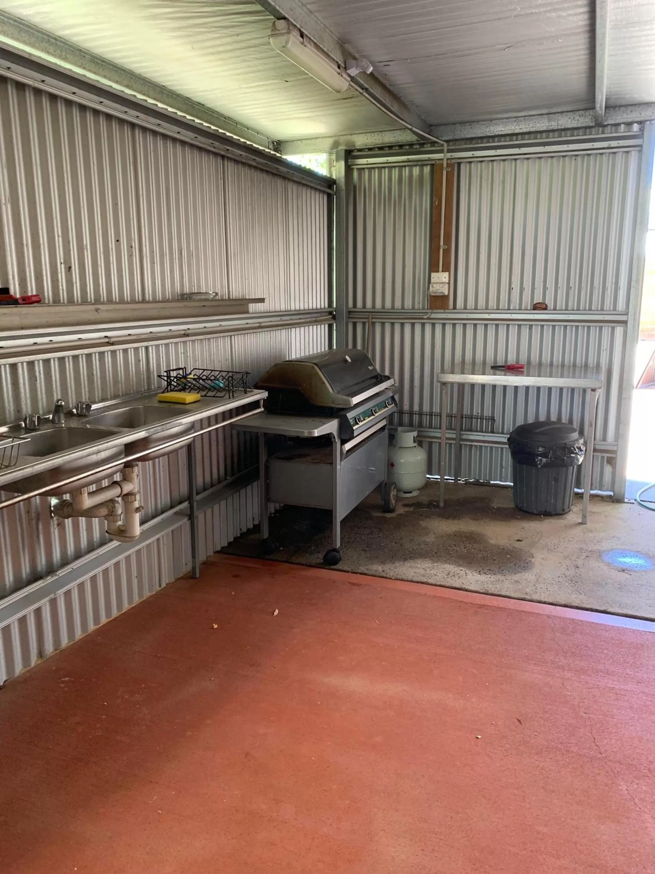 BBQ facilities in Mudgee Vineyard Motor Inn