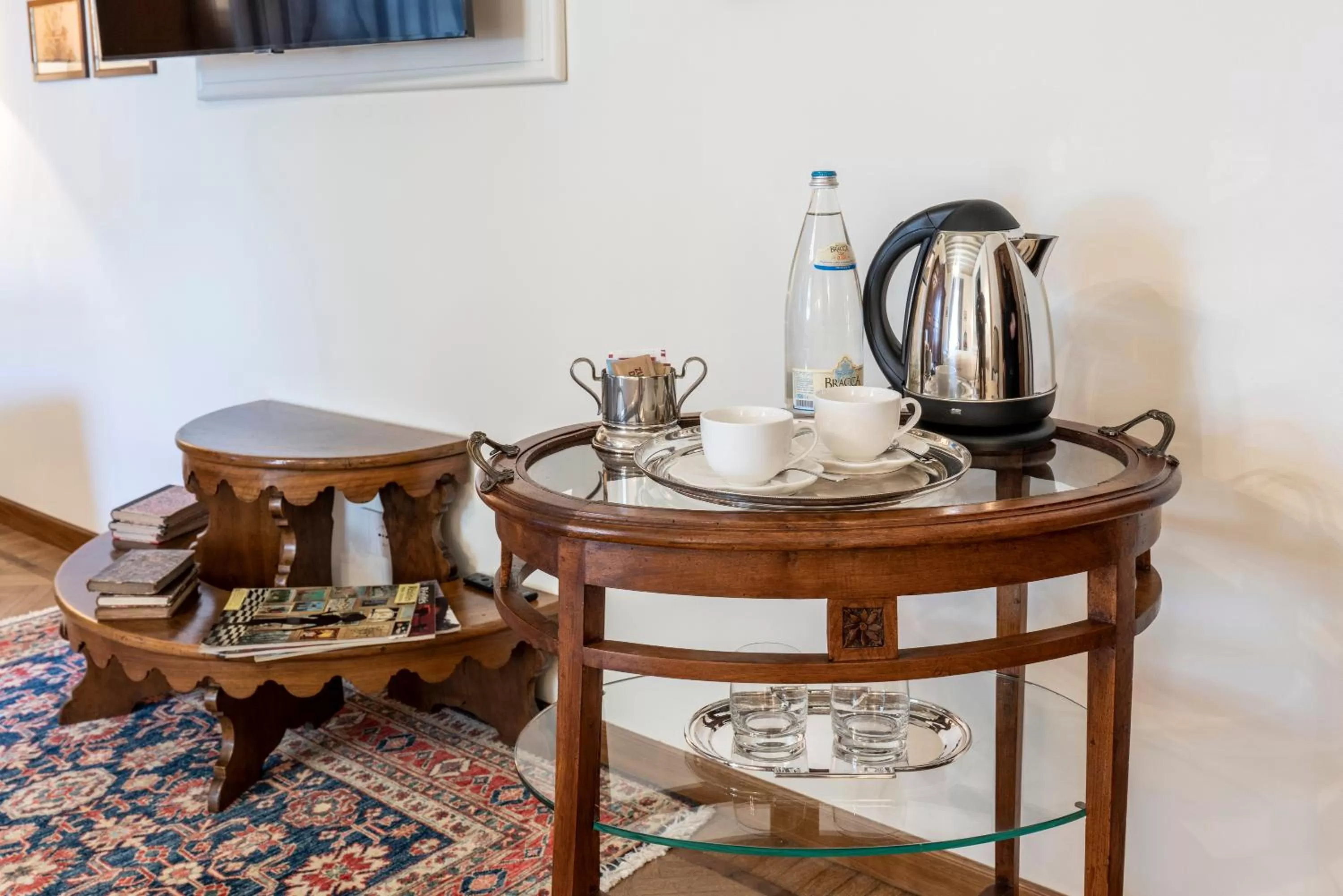 Coffee/tea facilities in FORESTERIA di PALAZZO RADICI