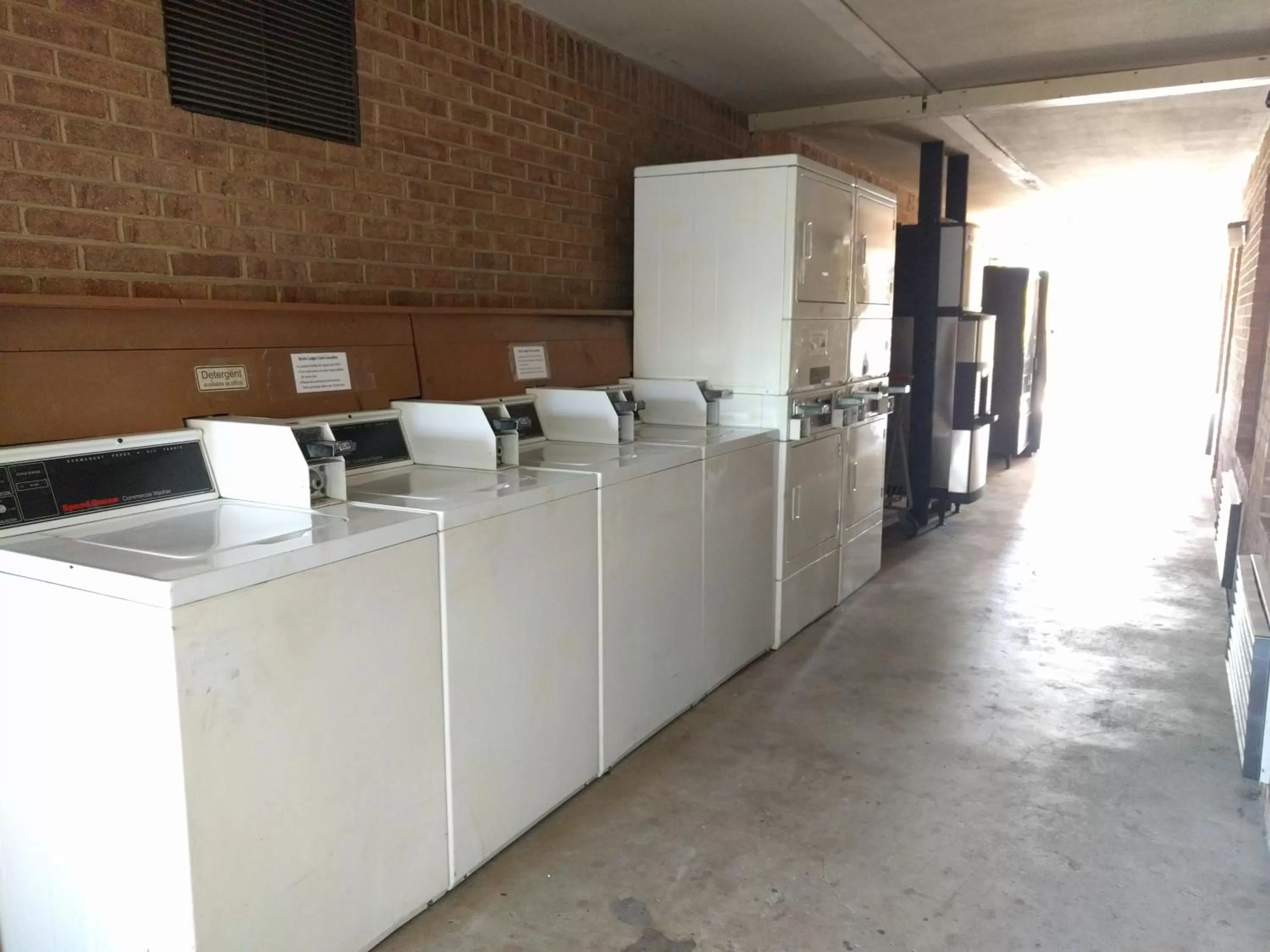 Area and facilities in Brick Lodge Atlanta/Norcross