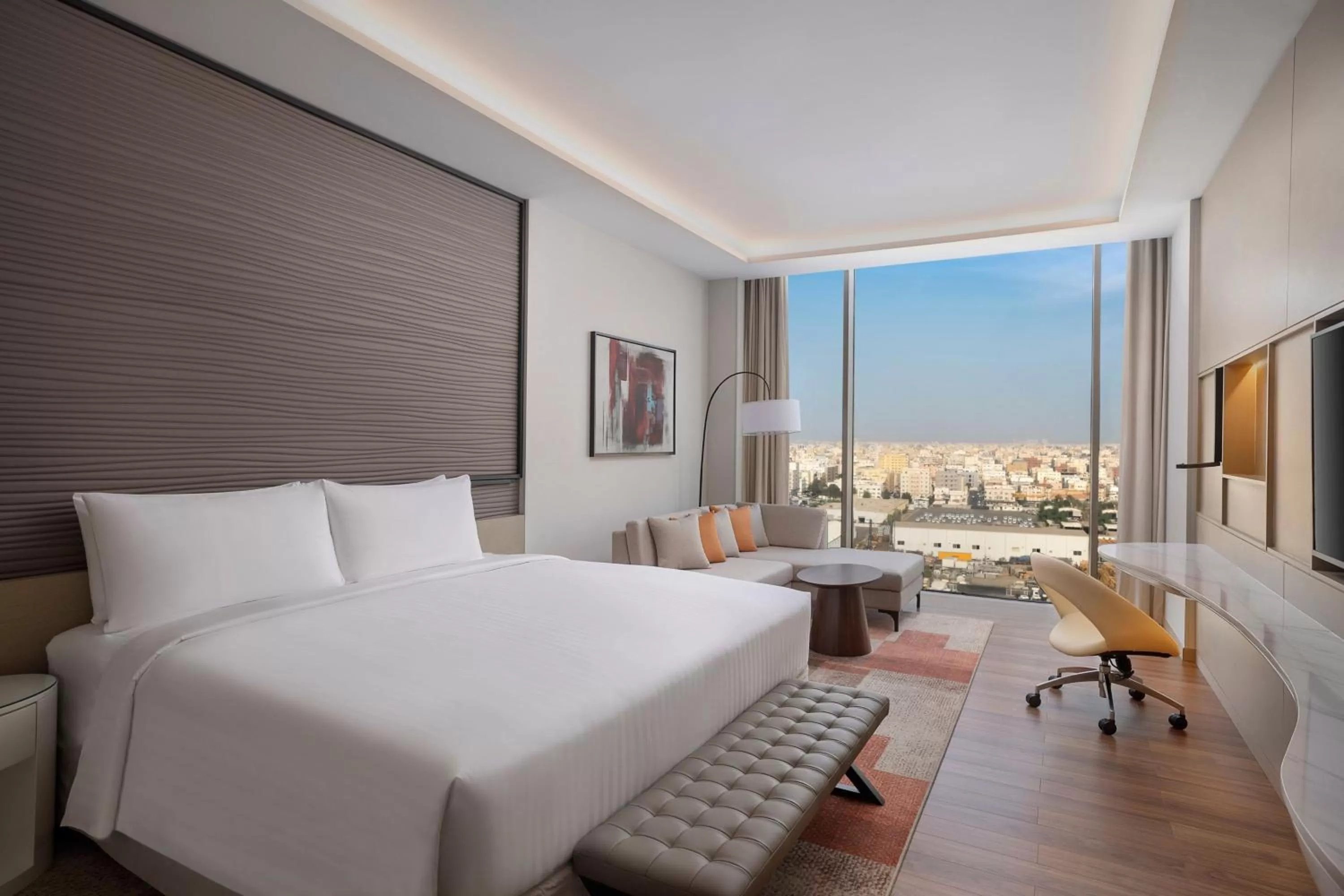 Photo of the whole room, Bed in Jeddah Marriott Hotel Madinah Road