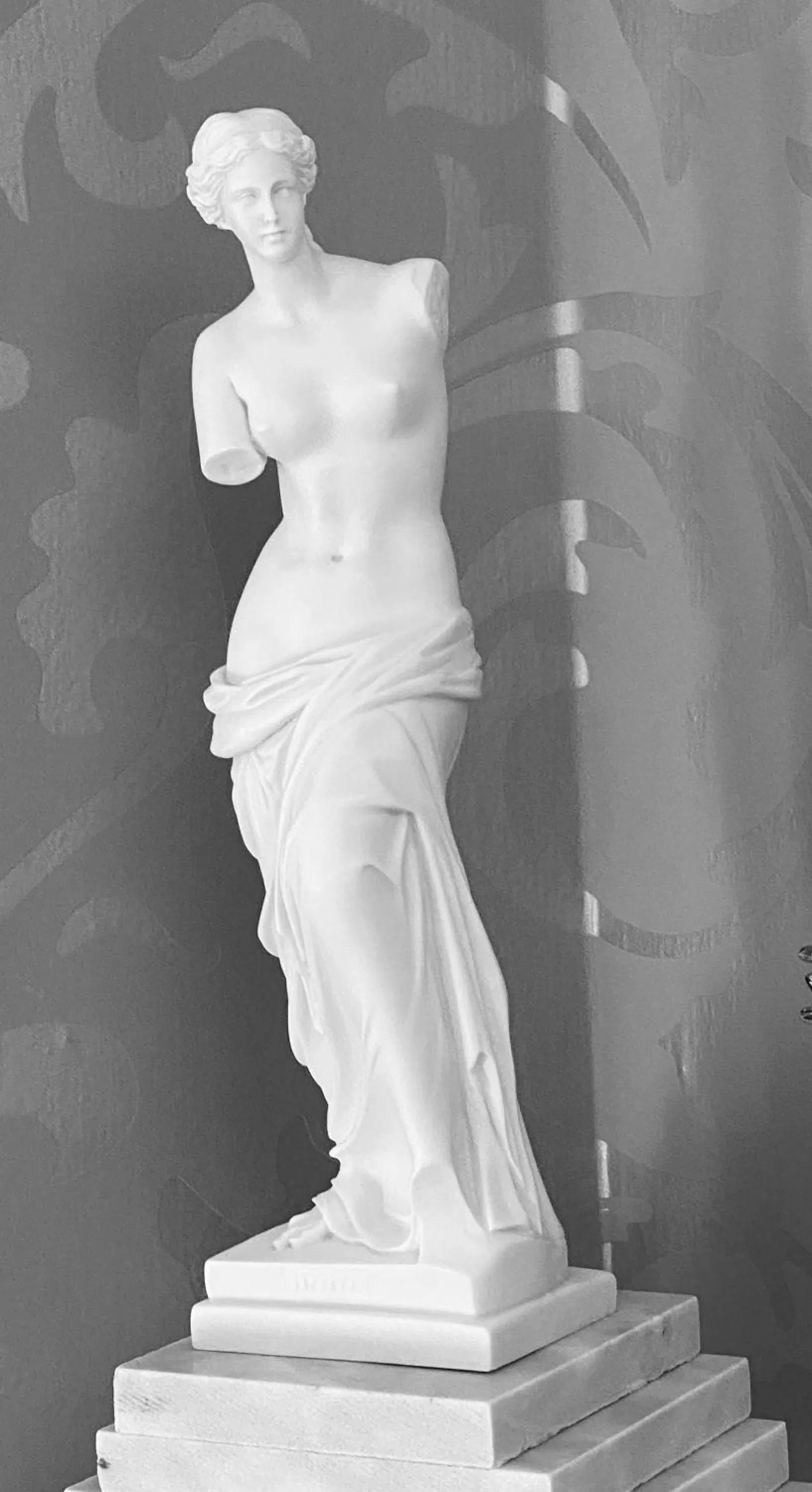 Decorative detail in Serenity