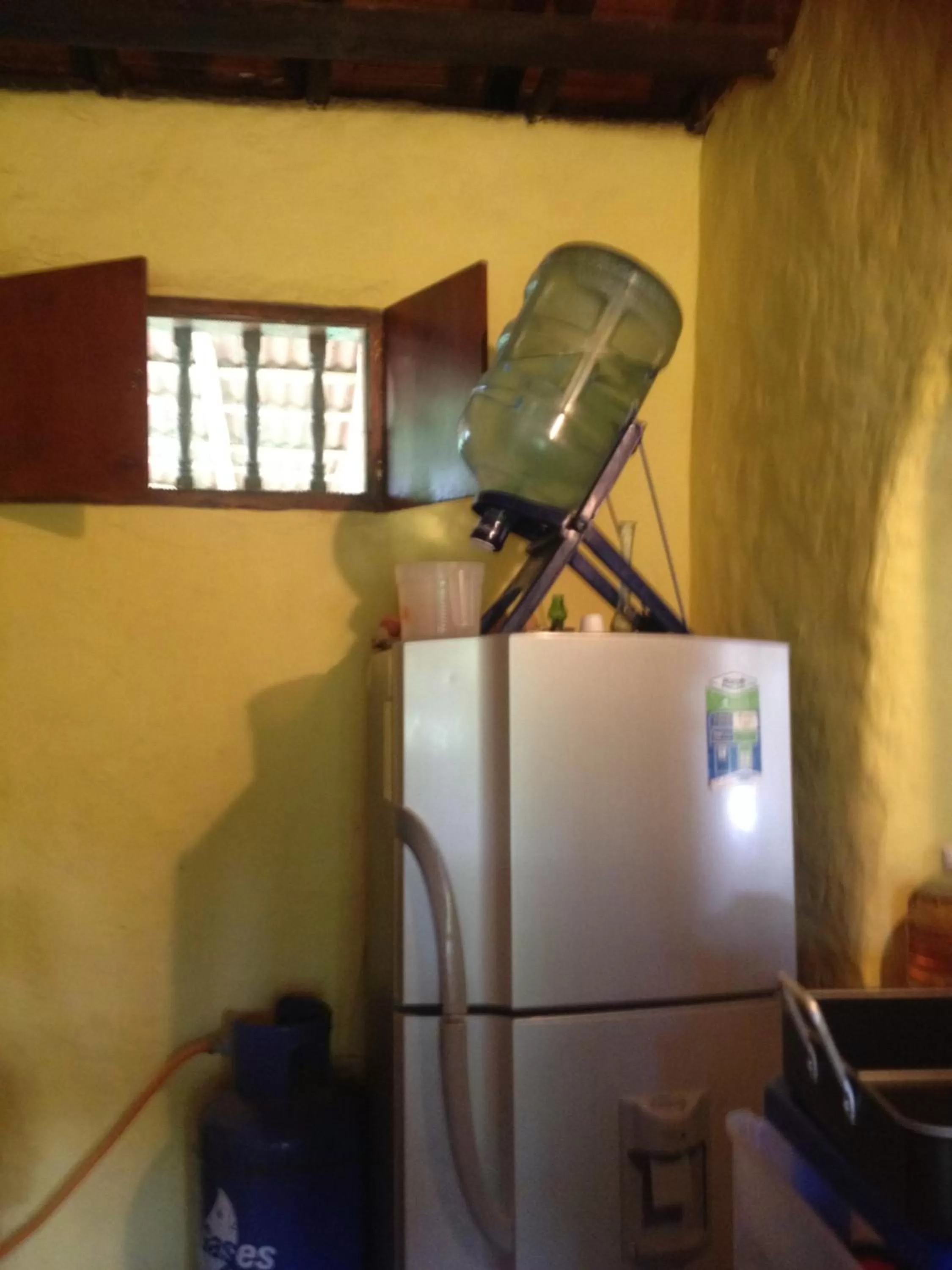 Drinks, TV/Entertainment Center in Casa finca típica the lake hotel