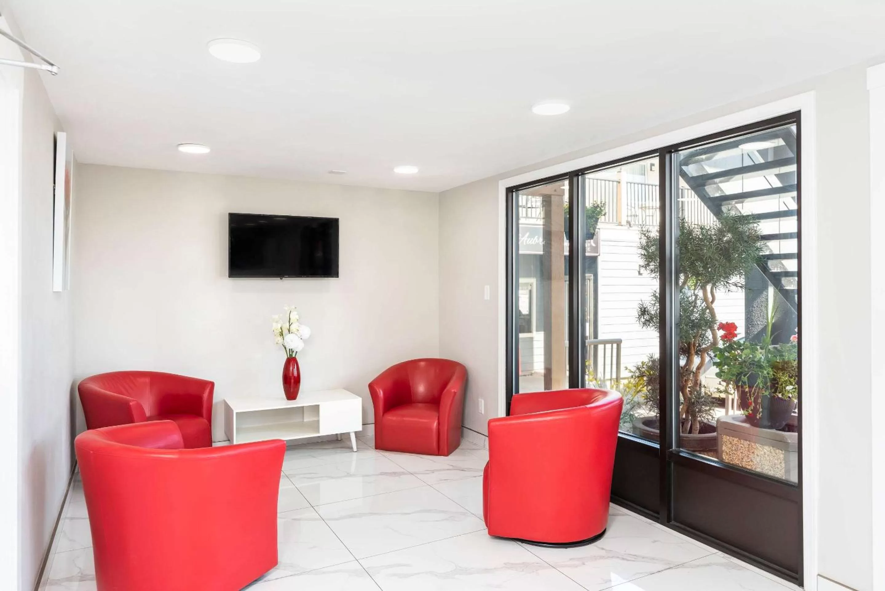 Lobby or reception in Econo Lodge