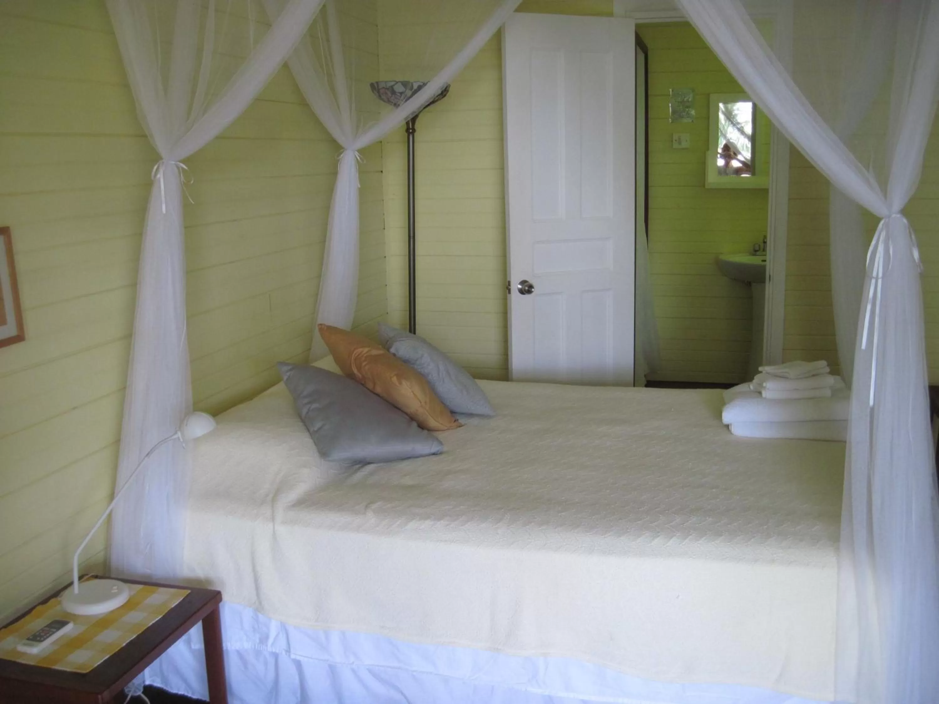 Bed in Sand Dollar Beach Bed & Breakfast