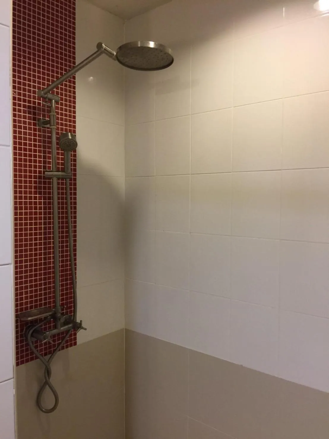 Shower in Ayara Grand Palace Hotel