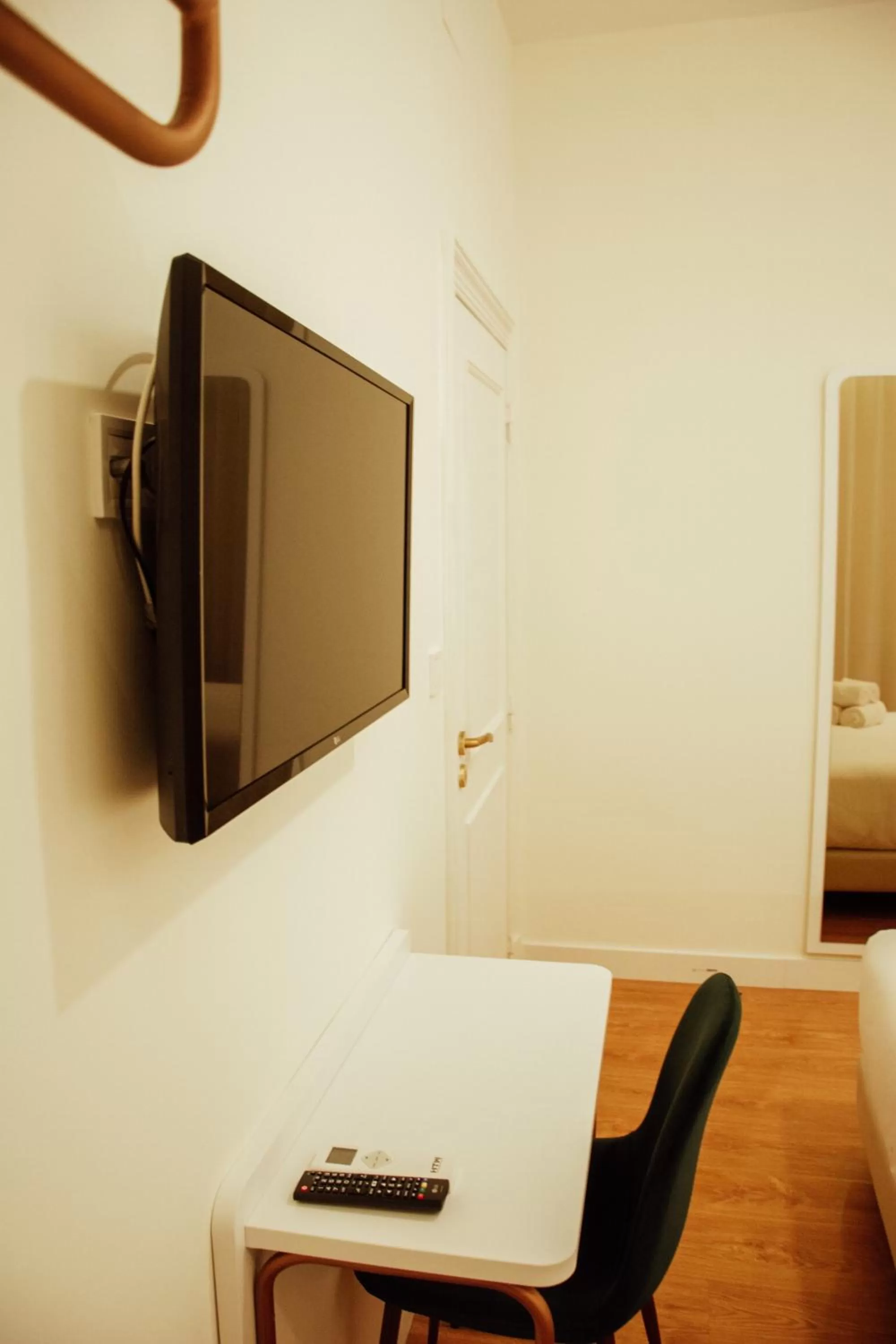 Area and facilities, Bed in Le Premier Lisbon Suites
