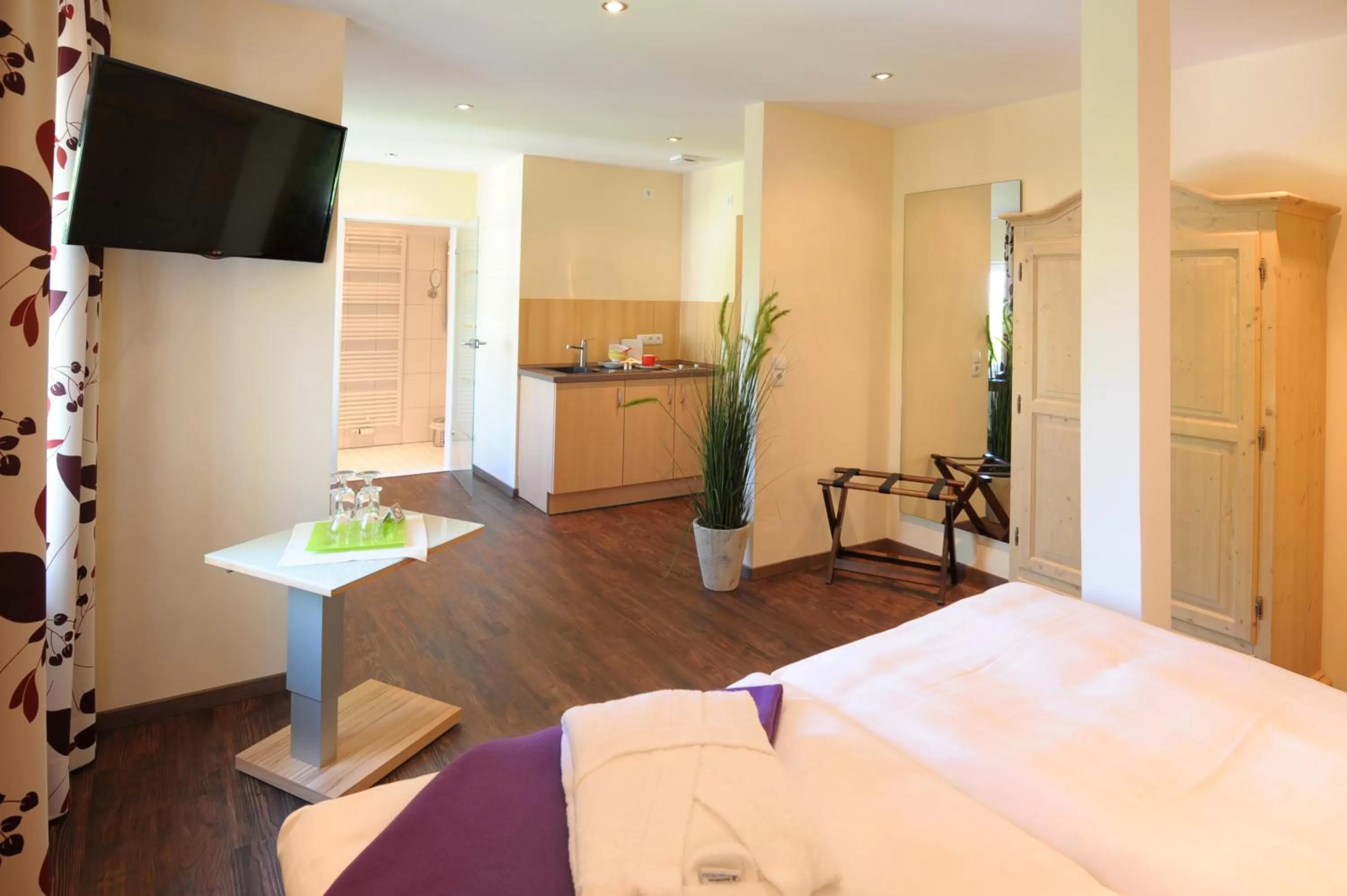 Photo of the whole room, Bed in Burgdorfs Hotel & Restaurant