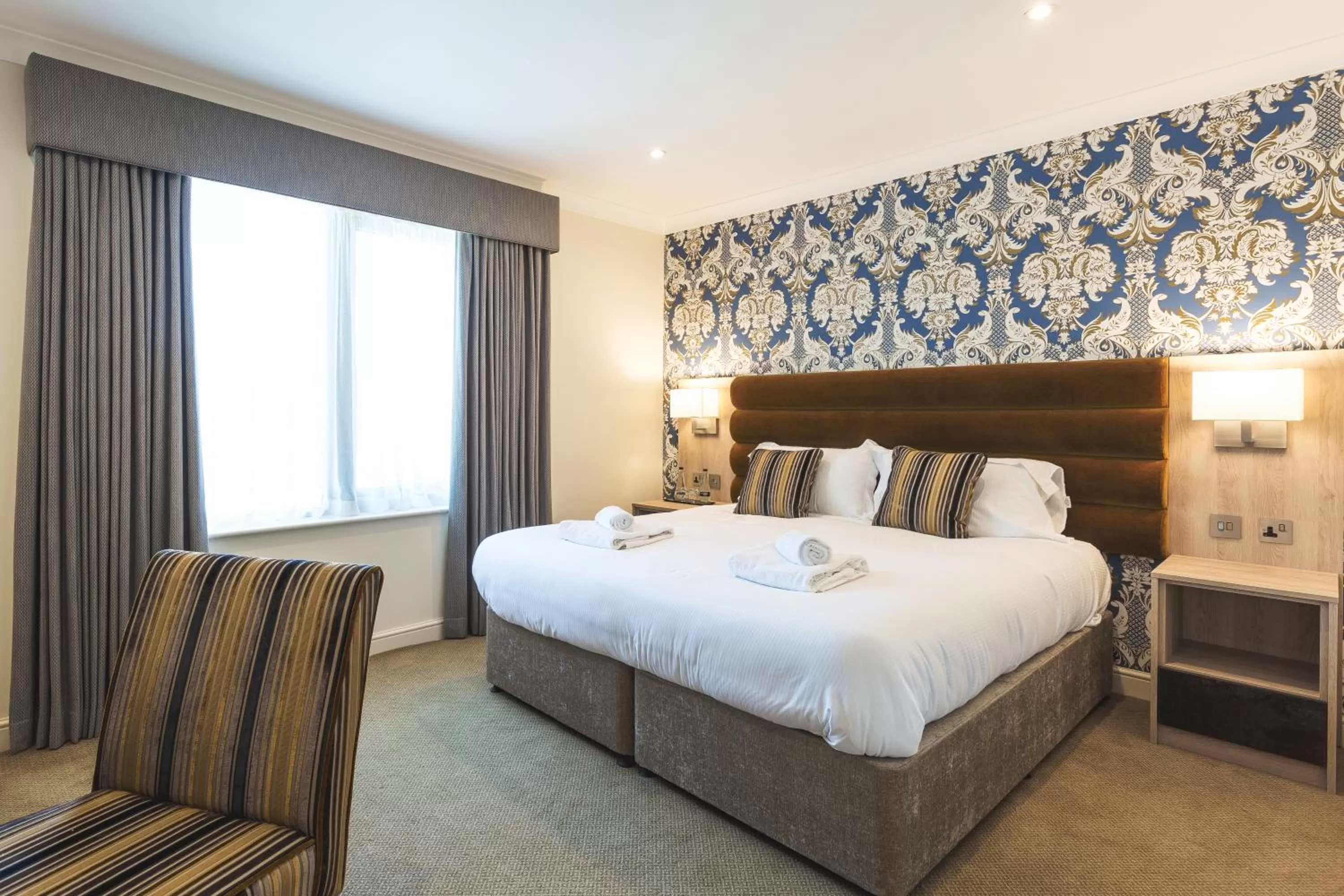 Bed in The Nottinghamshire Hotel & Golf Club