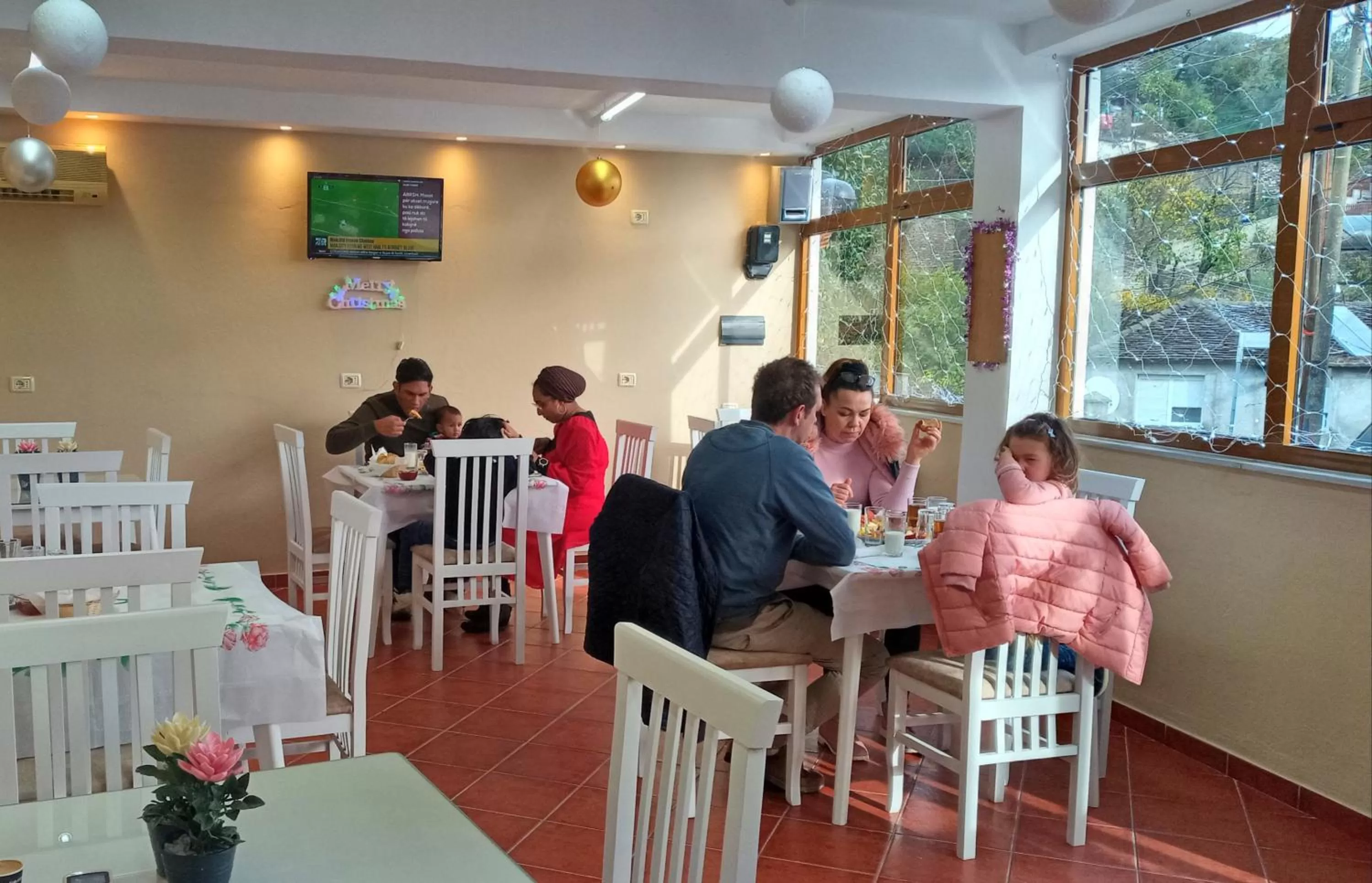 Restaurant/Places to Eat in Hotel Bebej Tradicional