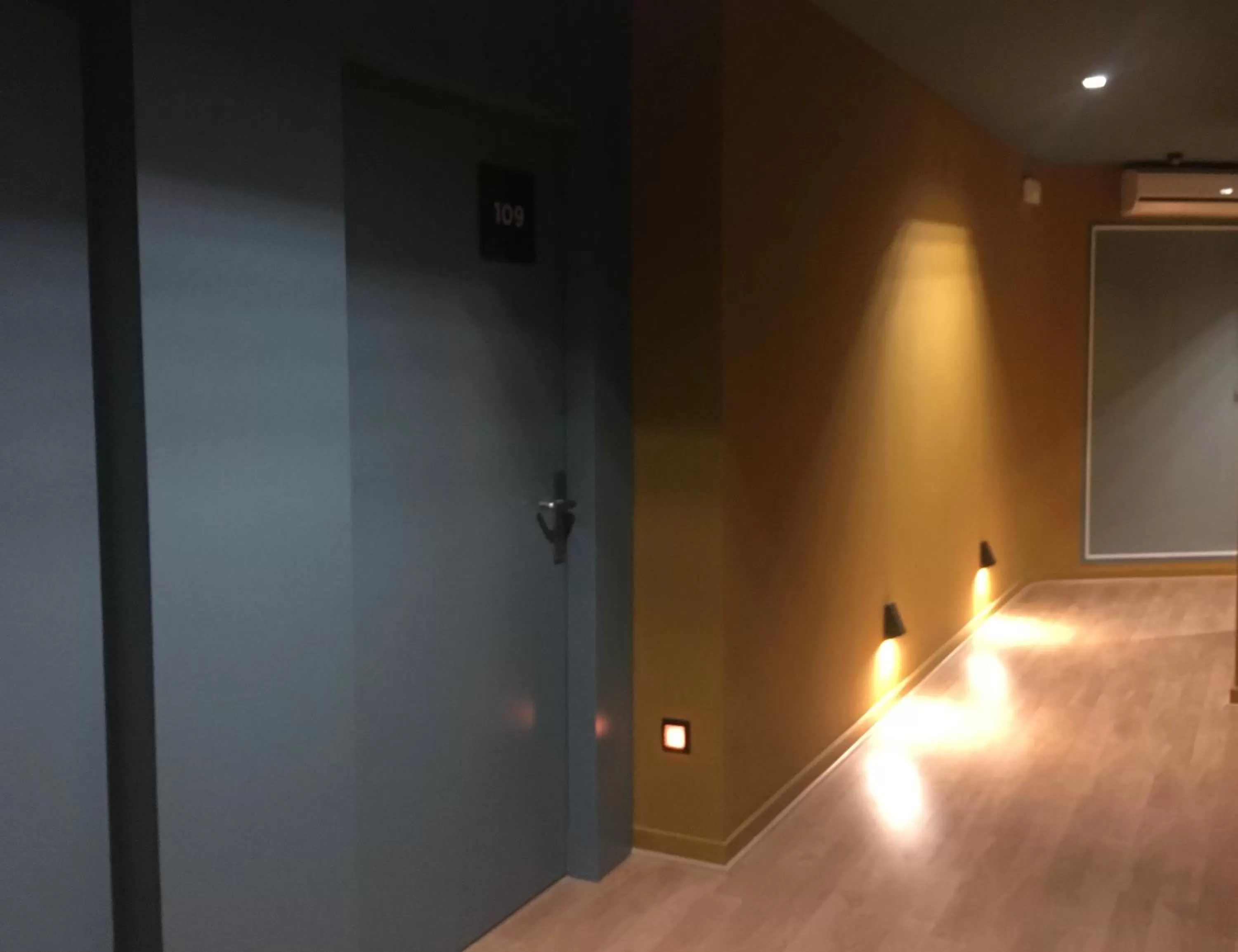 Property building in MD Modern Hotel - Jardines