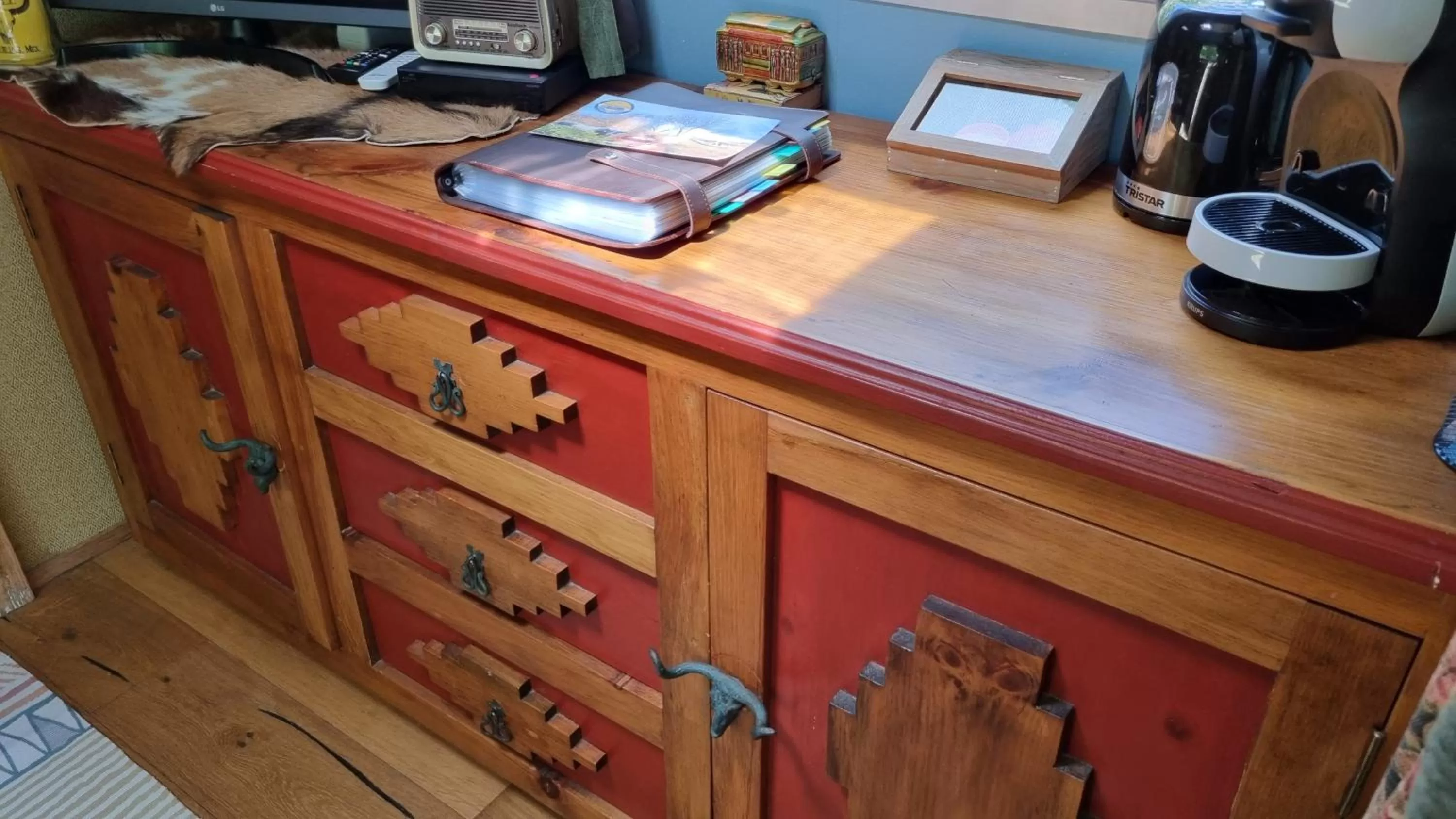 Guests in AirstreamNB