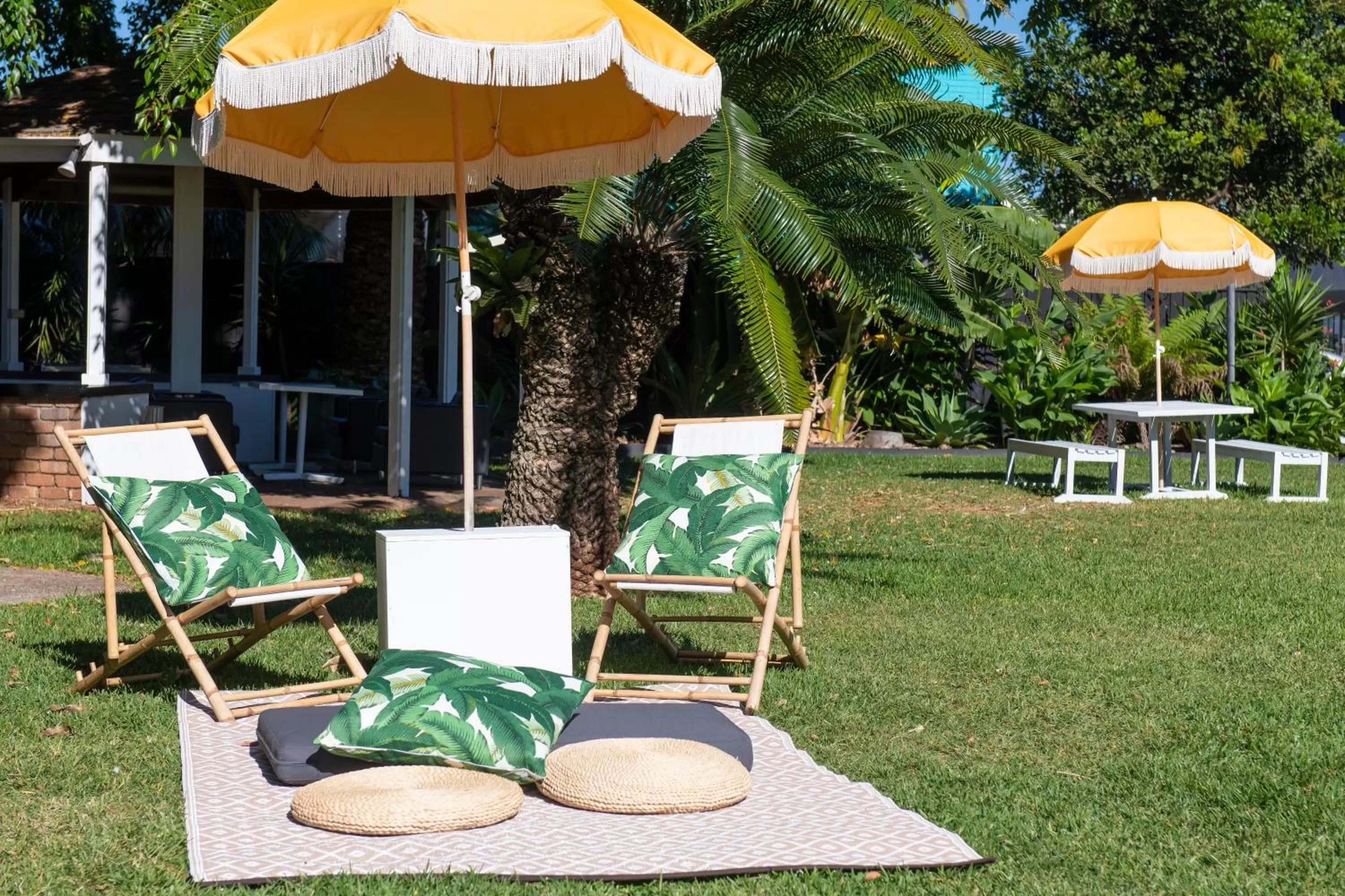 Garden in The Mid Pacific