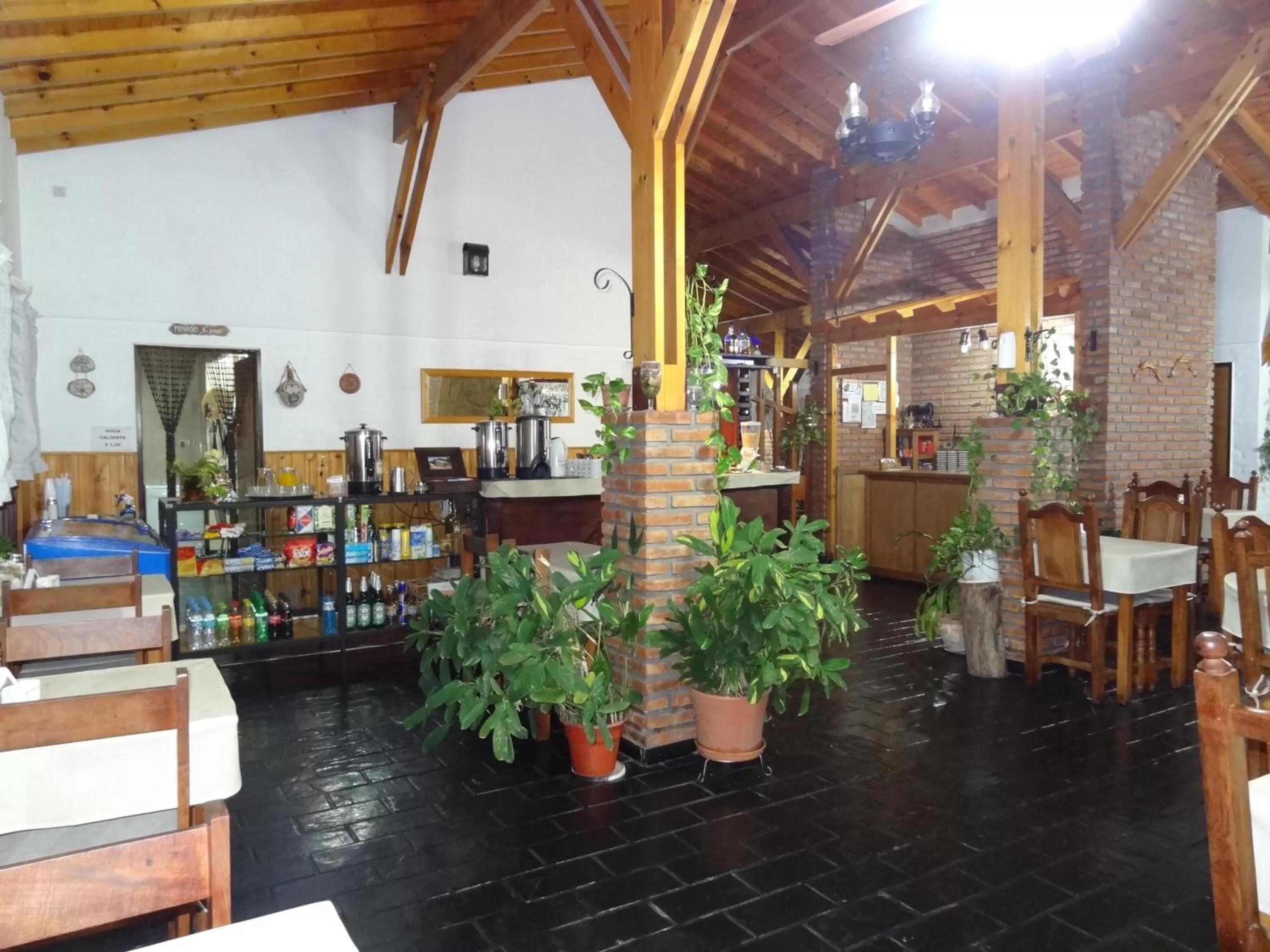 Lounge or bar in Hostería Lida