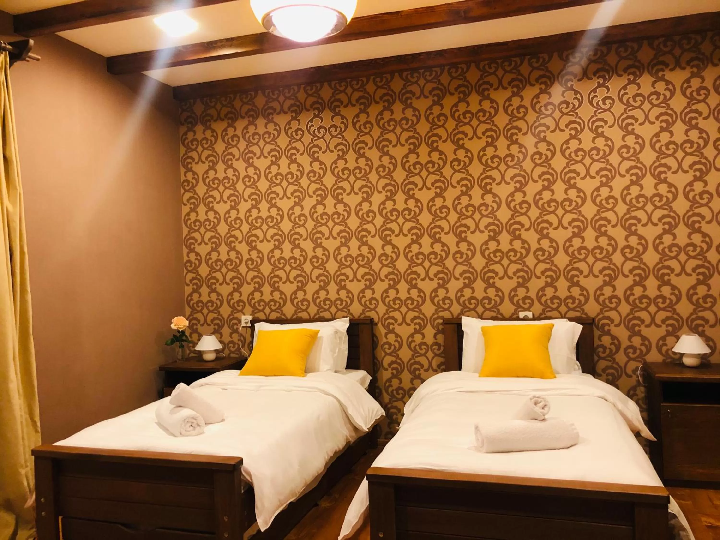 Bed in Borjomi Yellow Hotel