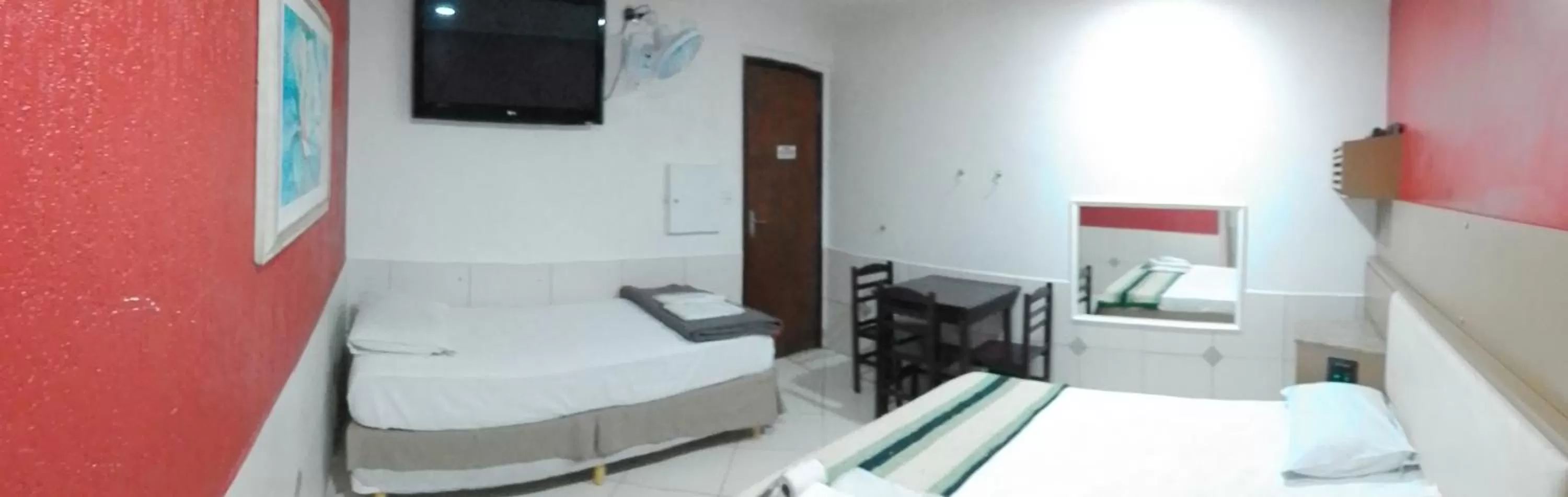 Bed in Hotel Smart Inn