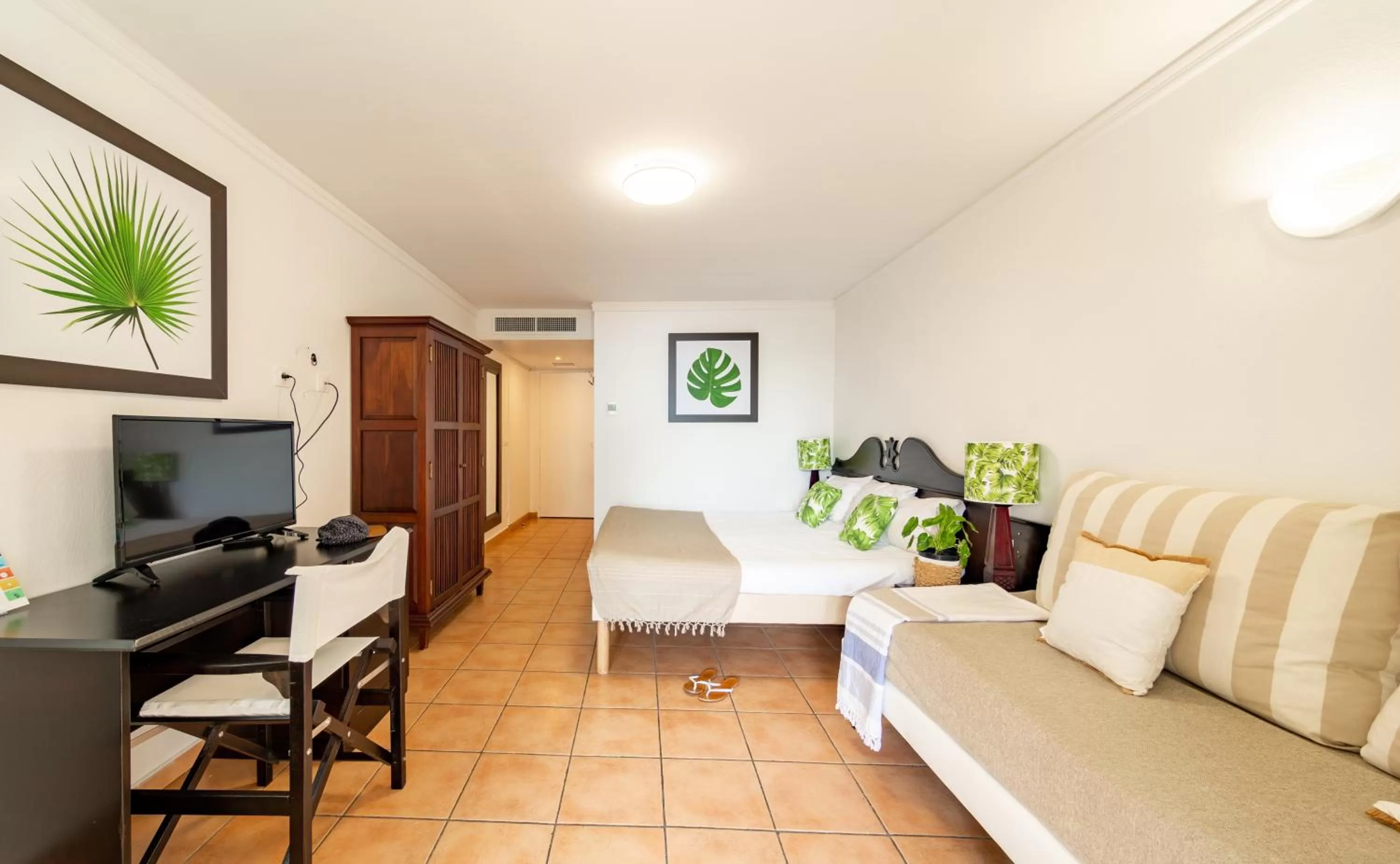 Communal lounge/ TV room, Bed in Village Pierre & Vacances Sainte Anne