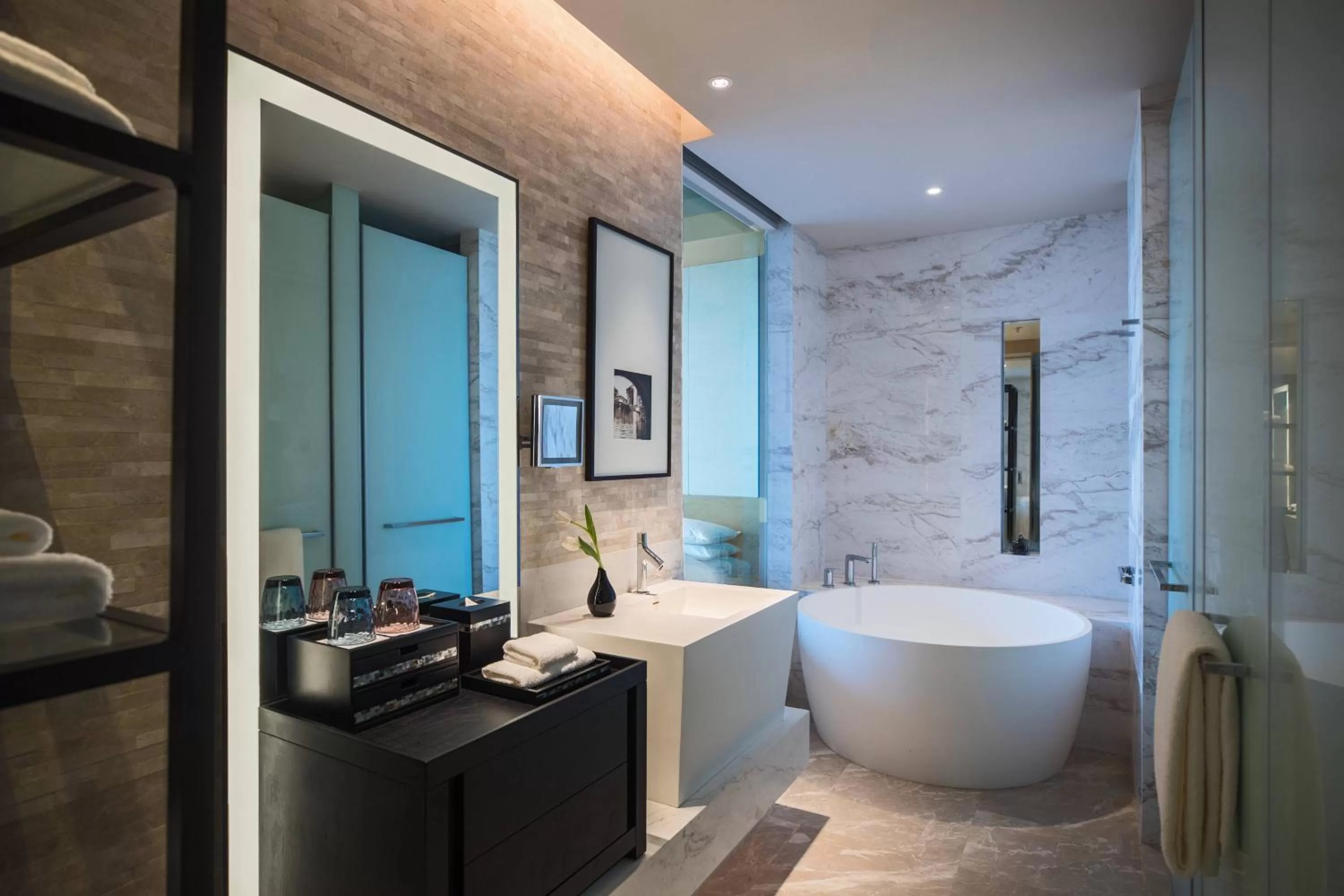 Bathroom in Renaissance Suzhou Taihu Lake Hotel