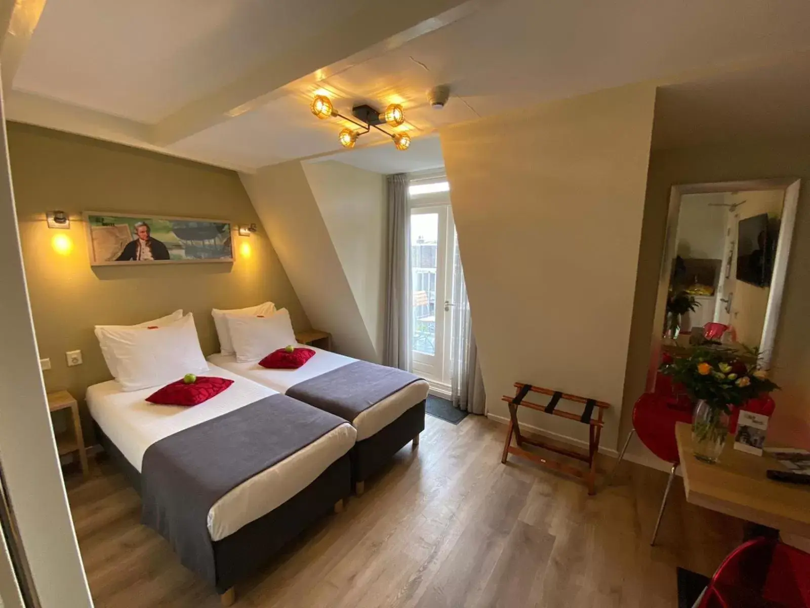 Twin Room with Spa Bath, Balcony and Garden View in Alp Hotel Twin Room with Spa Bath, Balcony and Garden View in Alp Hotel