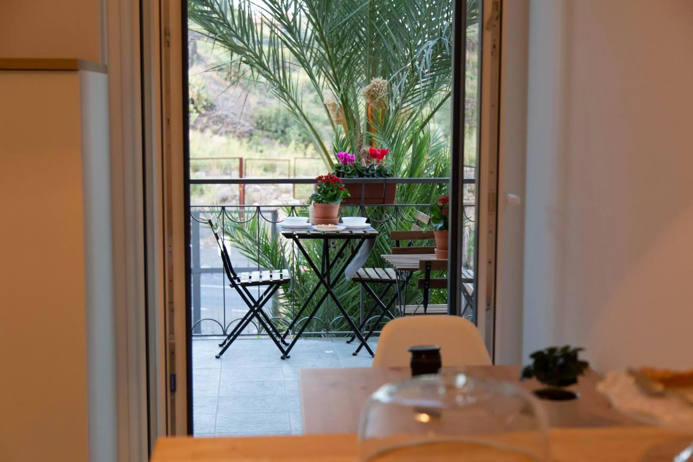 Patio in UP&B Rooms Catania