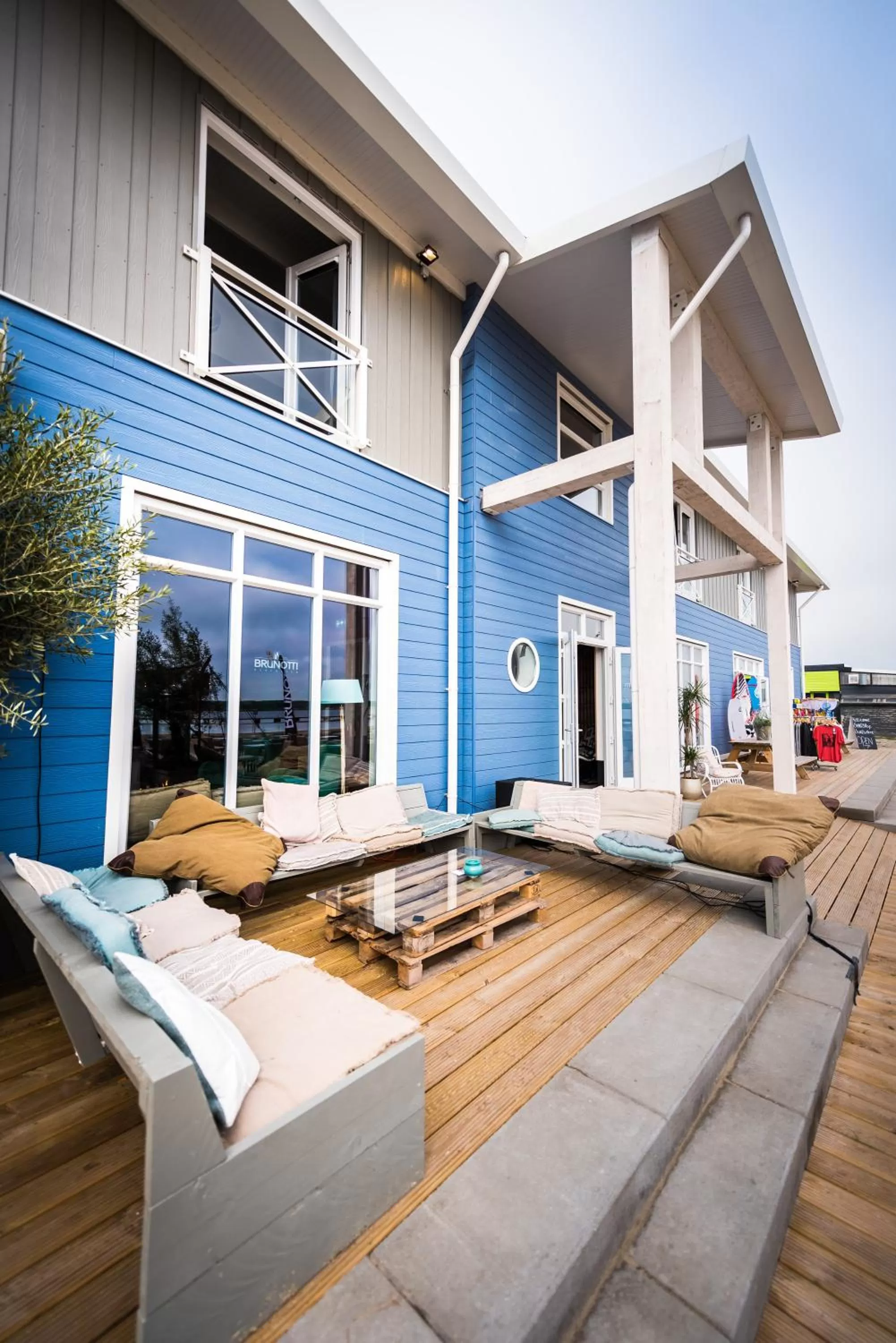 Facade/entrance, Patio/Outdoor Area in Beach Hotel Oostvoorne