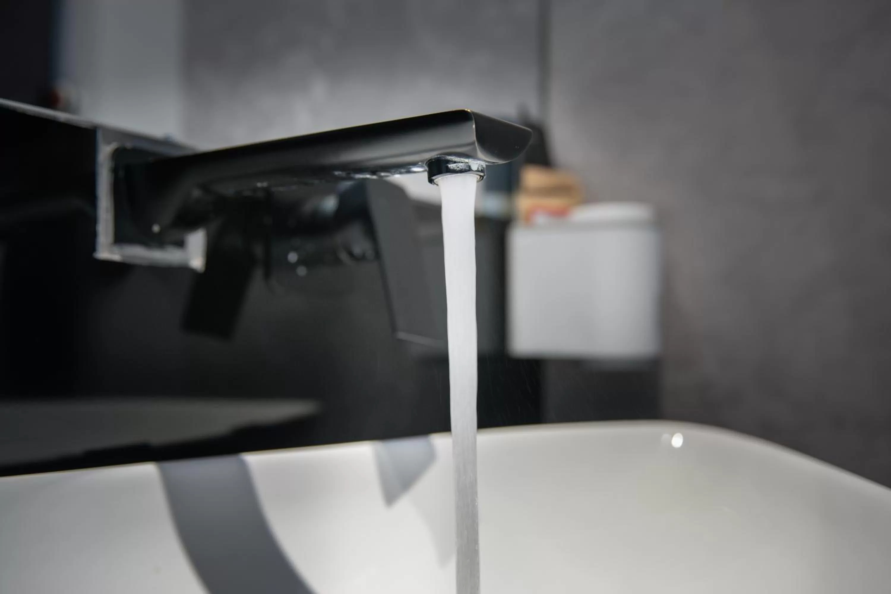 Bathroom in Mari Queen Hotel - Bui Thi Xuan