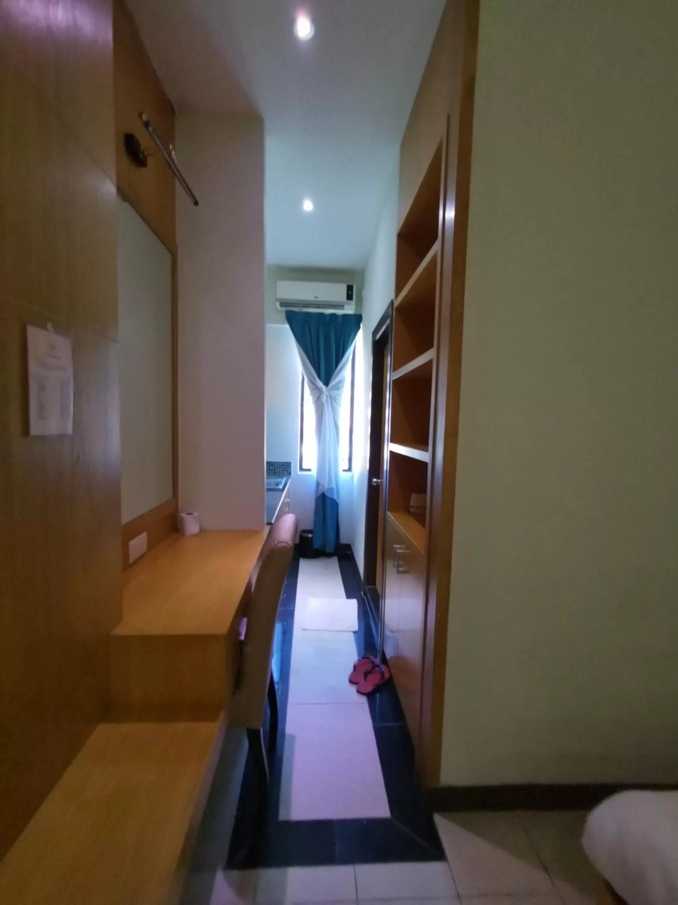 Photo of the whole room in Fratini's Hotel Labuan