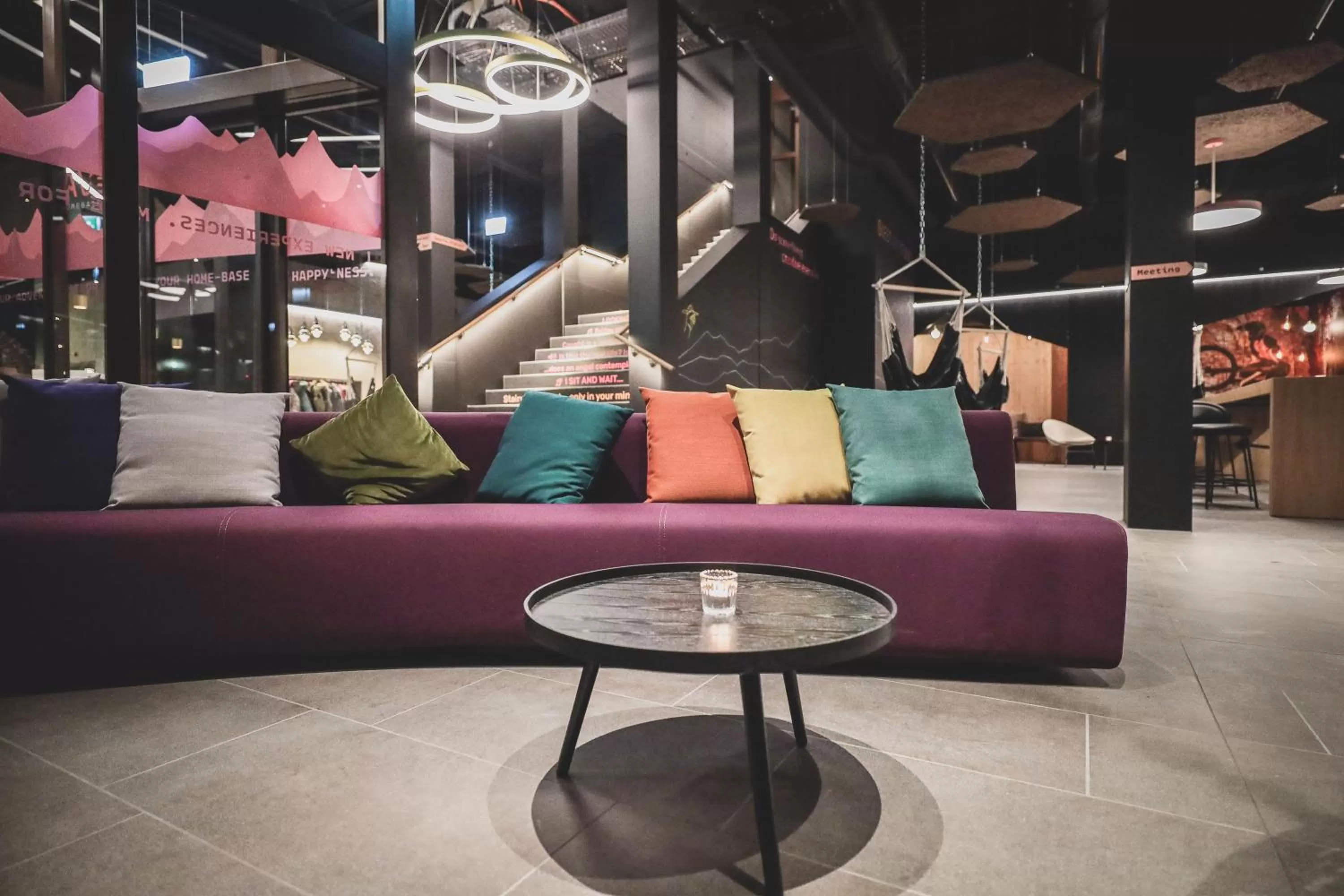 Lounge or bar in AVES Hotel&Apartment Arosa