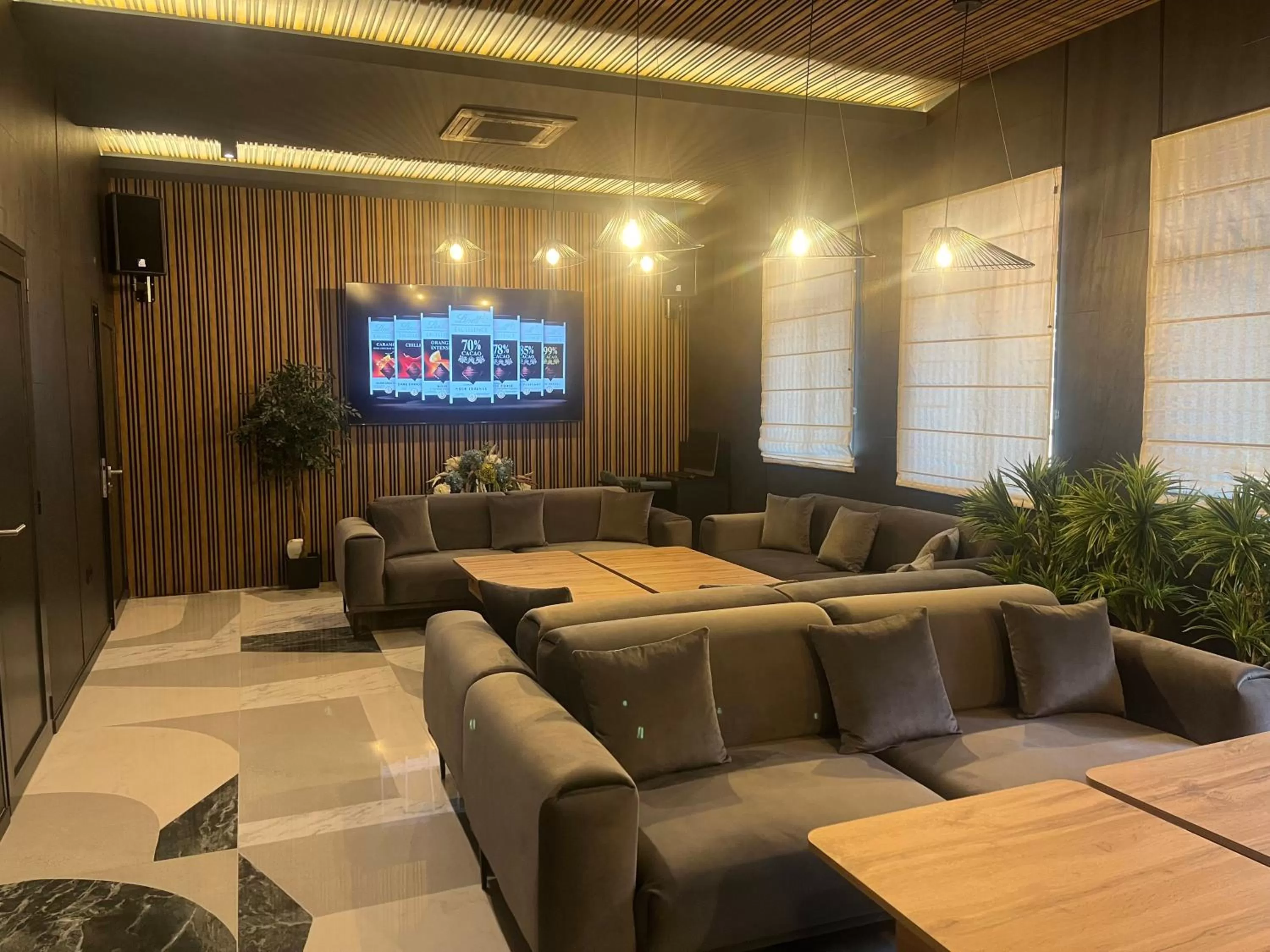 Lobby or reception in Hotel NIKS