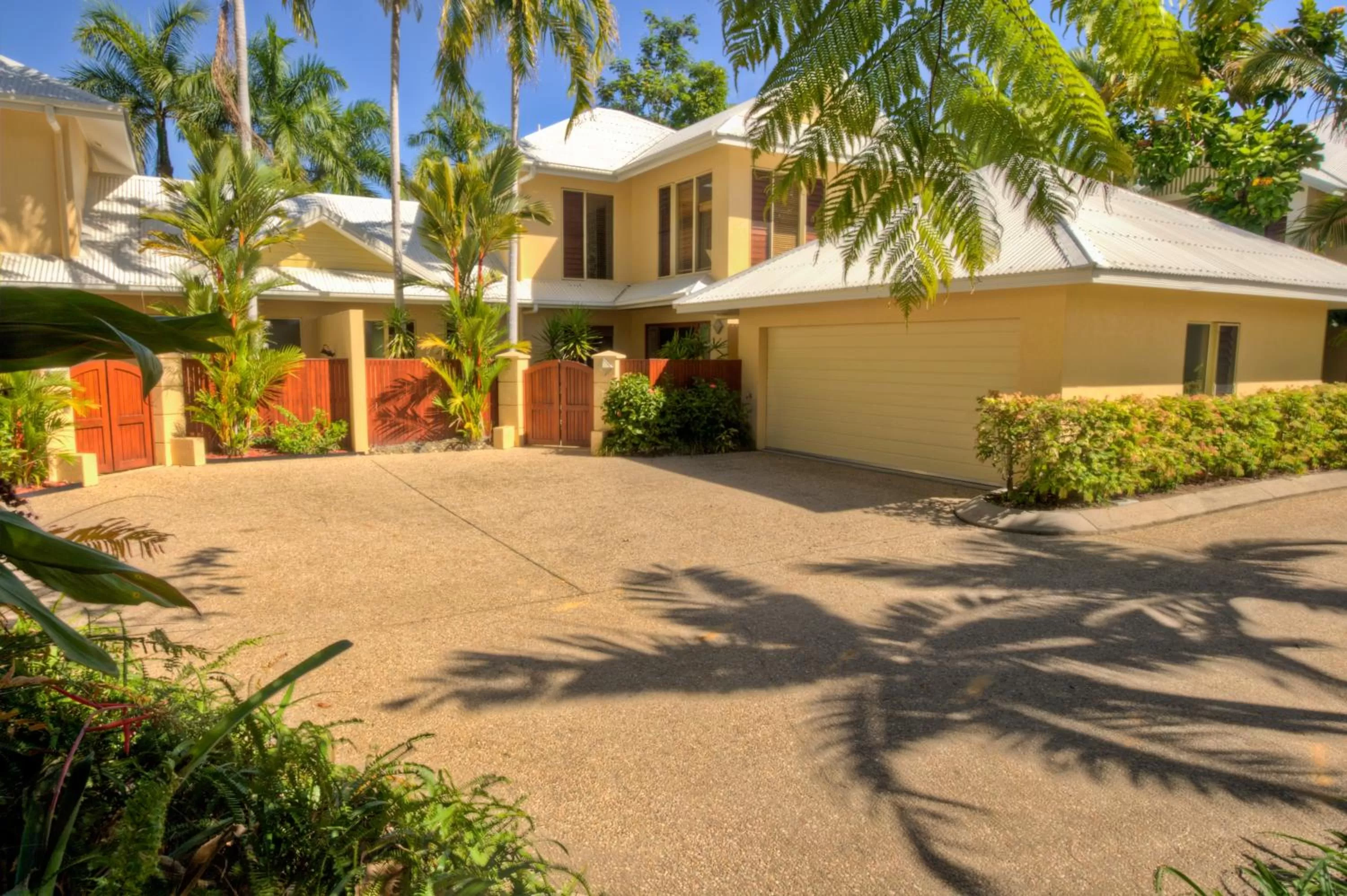 Facade/entrance in Paradise Links Resort Port Douglas