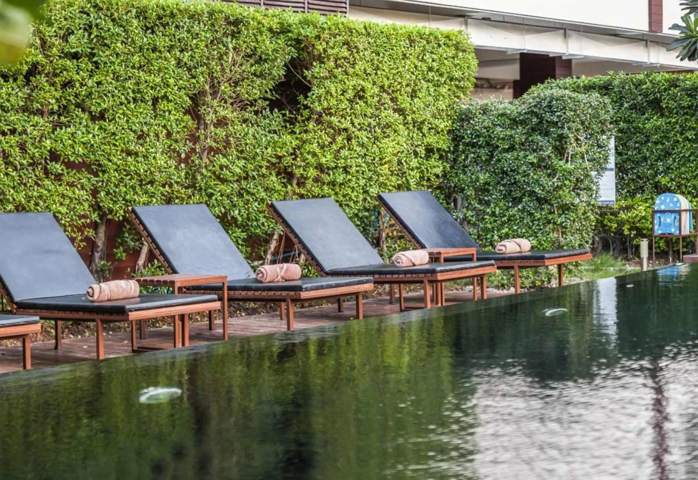 Garden in Fifth Pattaya Jomtien By Shiwalai Int